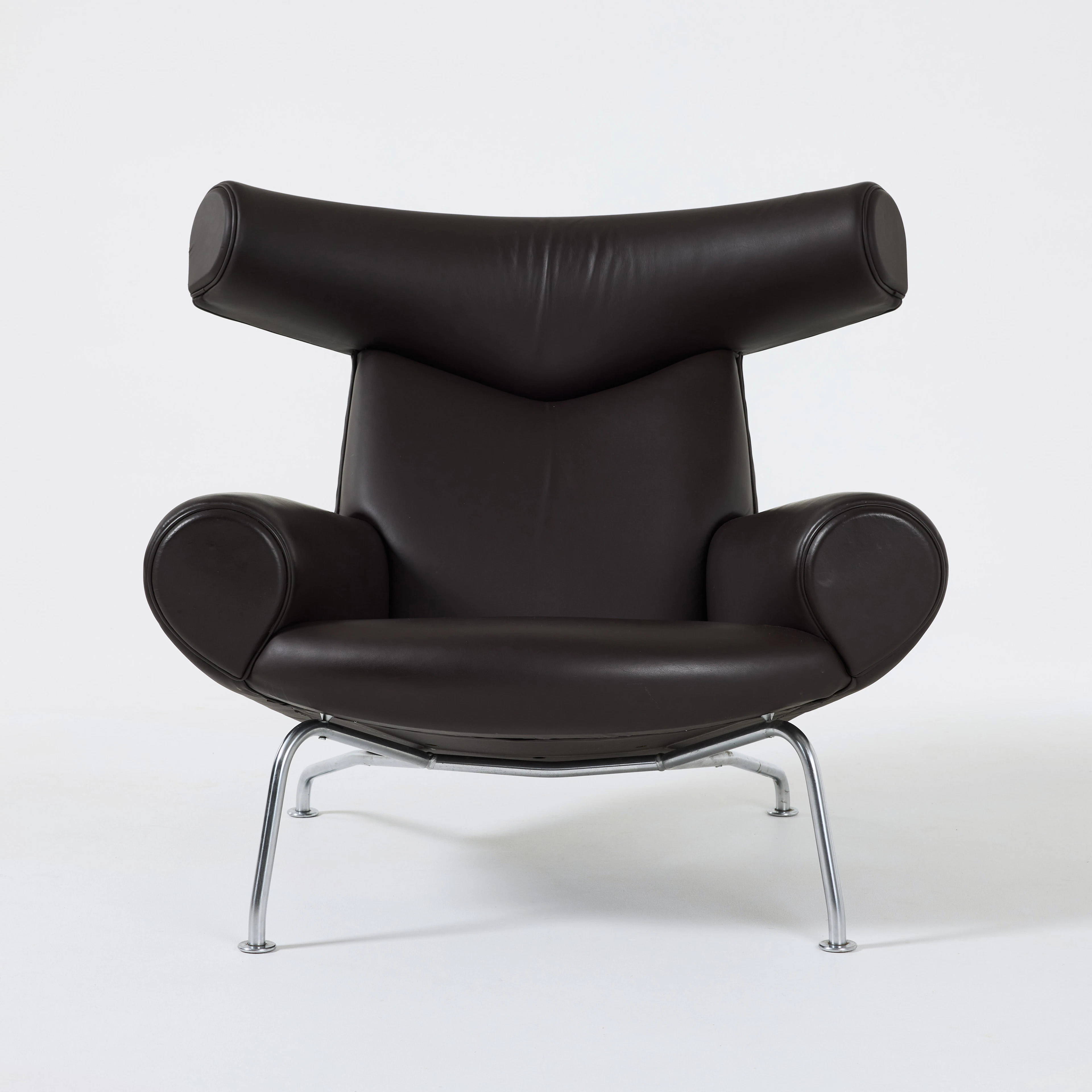 HANS J WEGNER. "Ox-chair", fåtölj, Erik Jörgensen, Danmark, förkromad