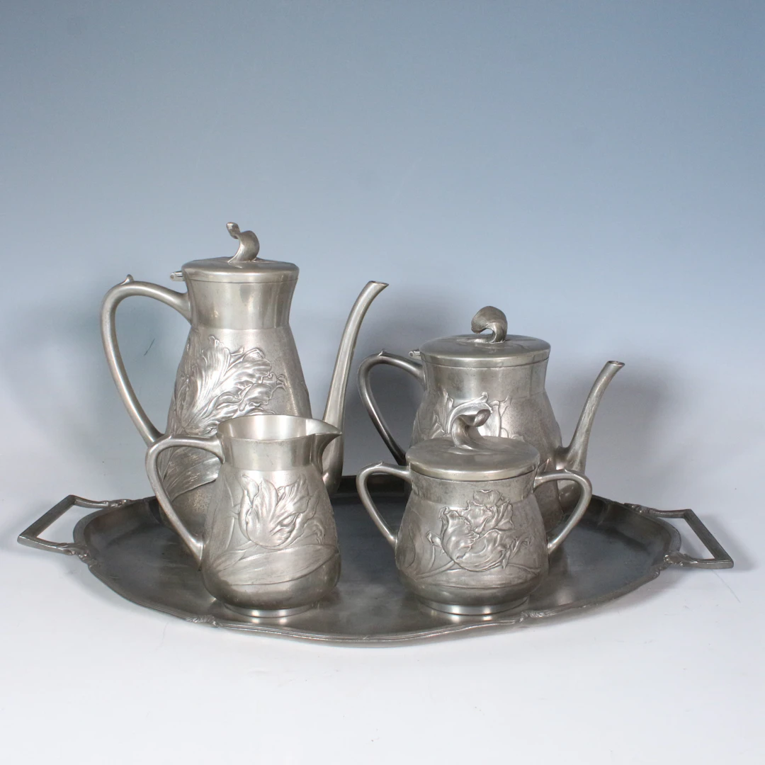 EDUARD HUECK. Jugendstil-Kaffee- und Teeservice u.a von Eduard Hueck