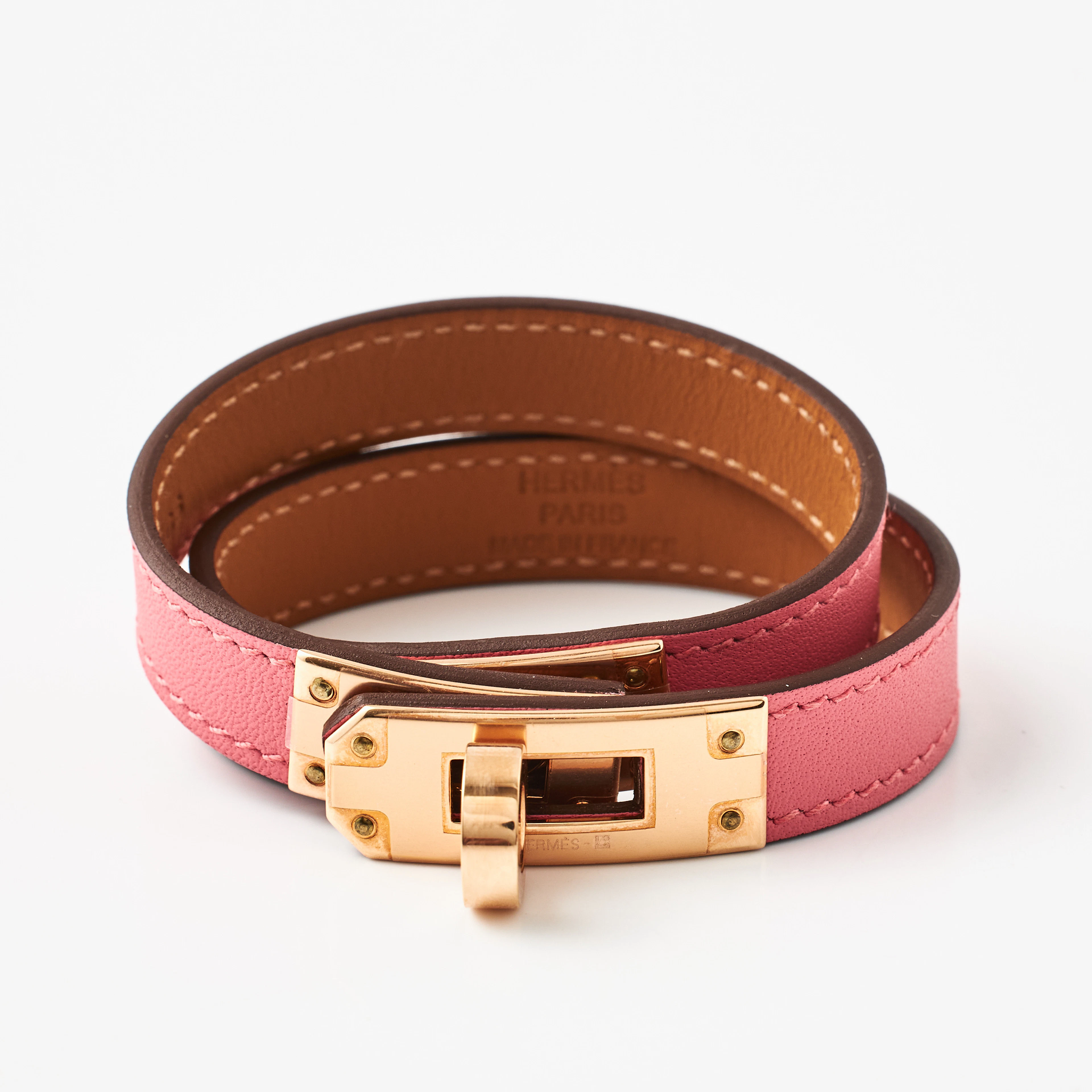 HERMÈS, "Double Toure Bracelet", rosa Swift kalvskinn, stänges med
