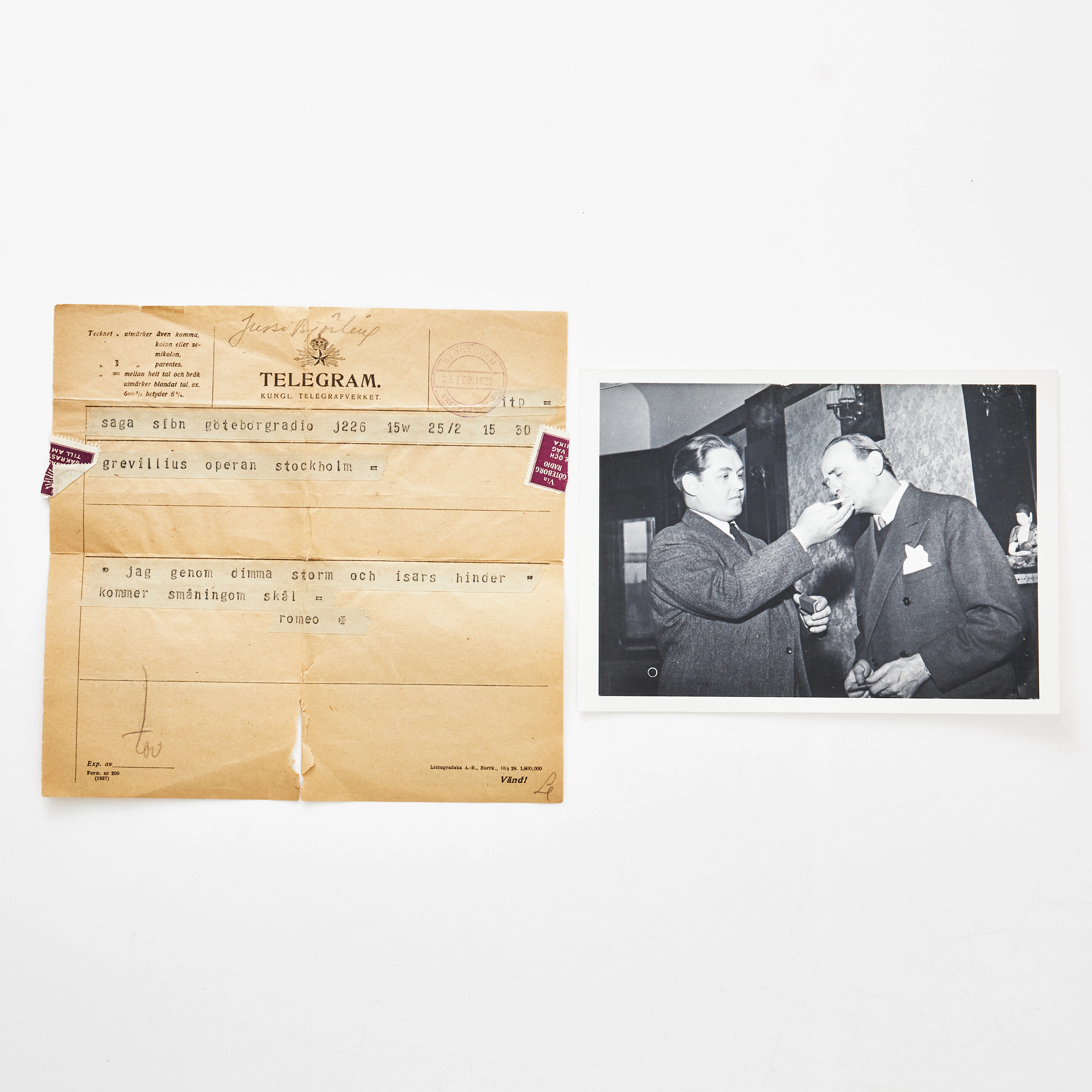 JUSSI BJÖRLING, TELEGRAM TILL NILS GREVILLIUS, samt 1 fotografi.