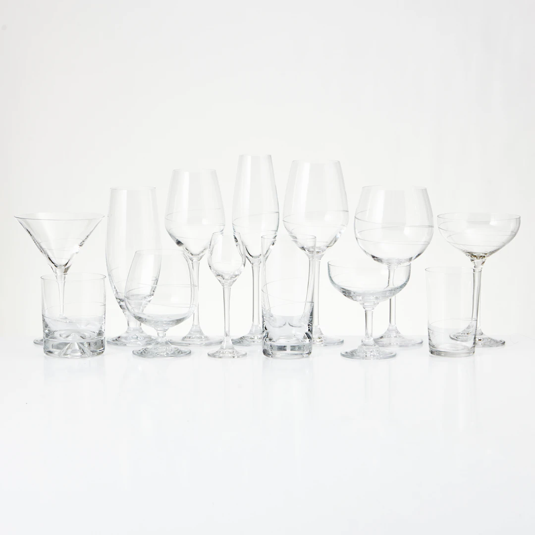 GLASSERVIS, ca 156 delar, "Siluett", glas, Fyrklövern.