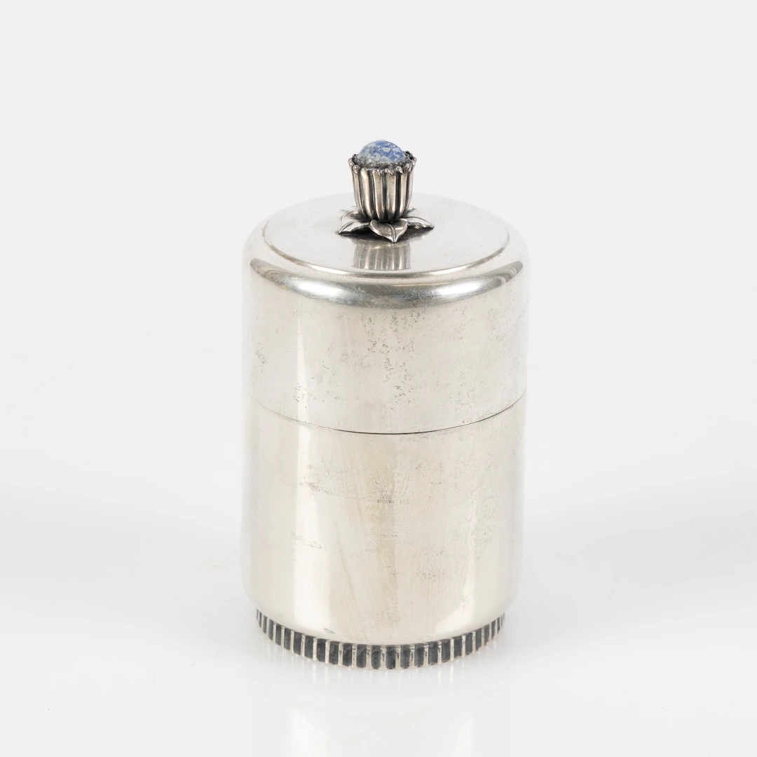 TORE ELDH. Dosa med lock, Ceson Guldvaru Ab, Göteborg, 1951, silver