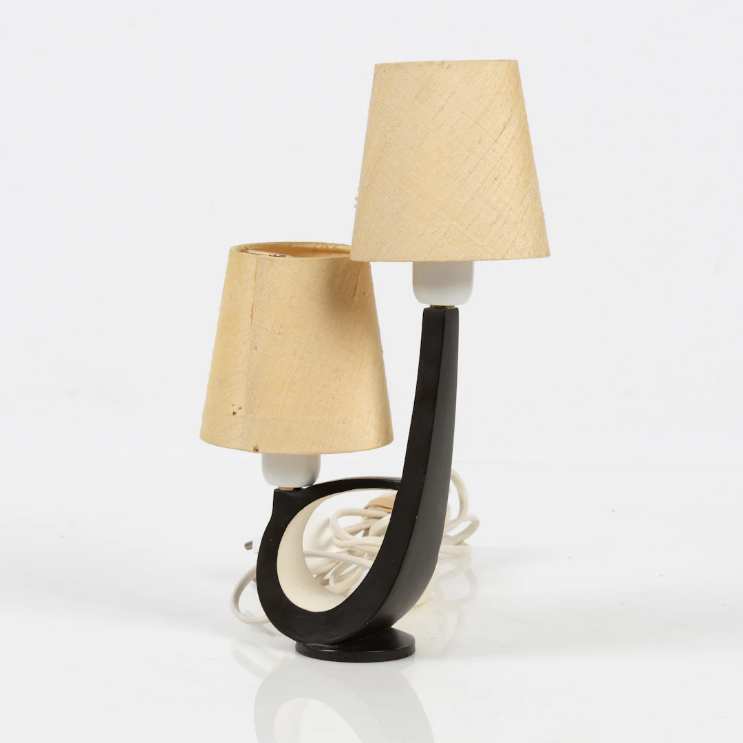 BORDSLAMPA, Erik Hansson & Co, Malmö, nr 577, 1950-/60-tal, lackerad metall.