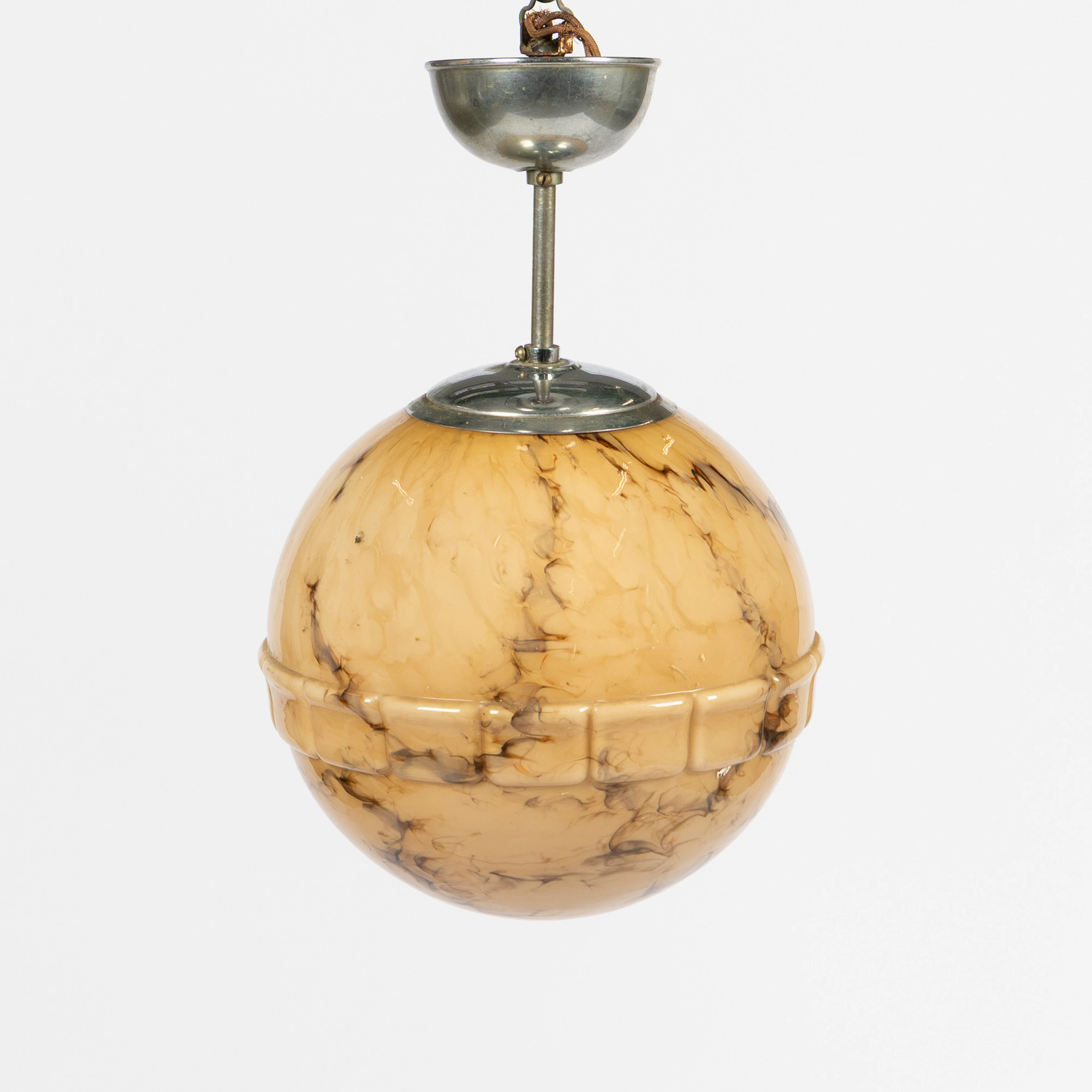 TAKLAMPA, art deco, kupa i glas med marmorerad dekor, 1920/30-tal.