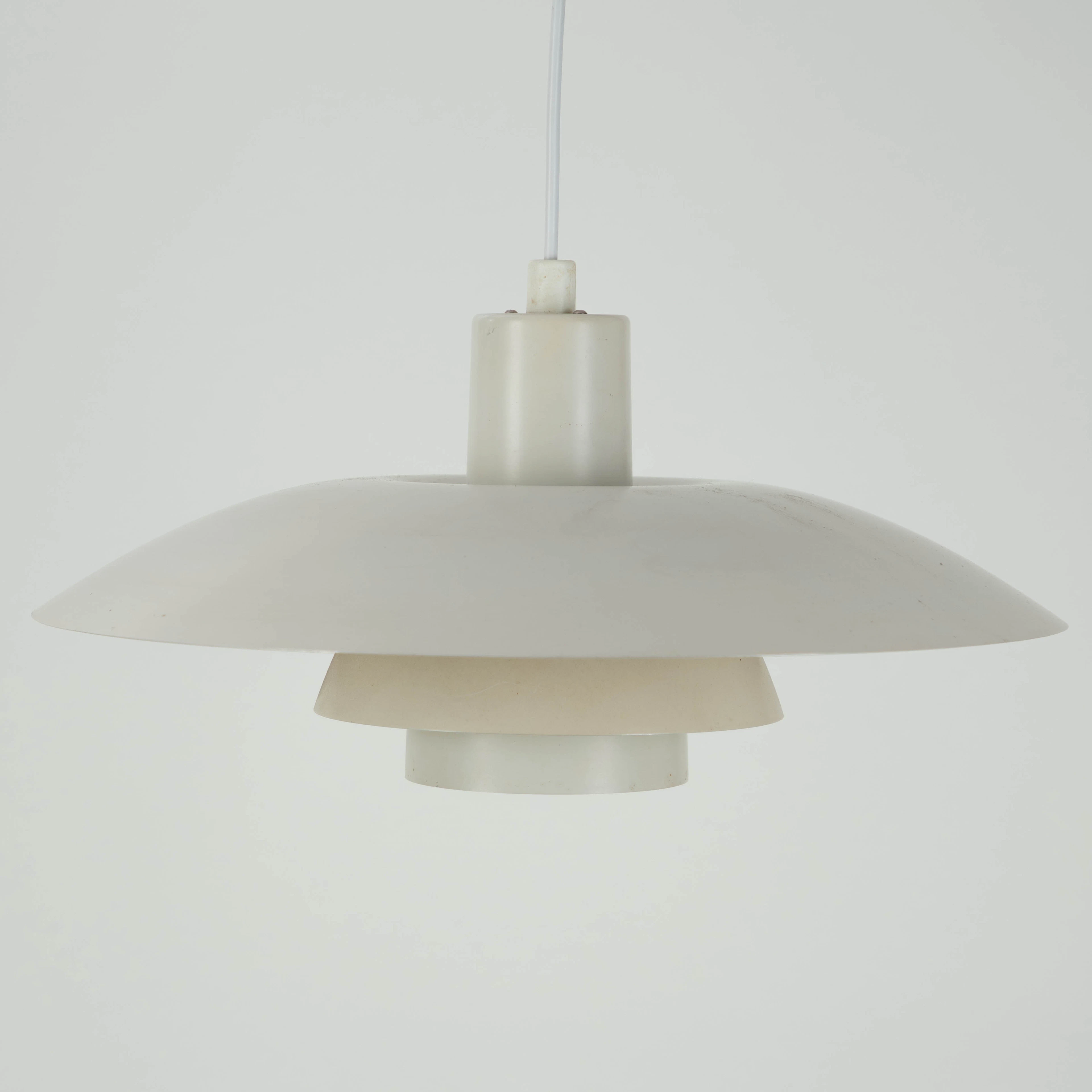 POUL HENNINGSEN. Pendelleuchte PH 4/3 für Louis Poulsen, Dänemark