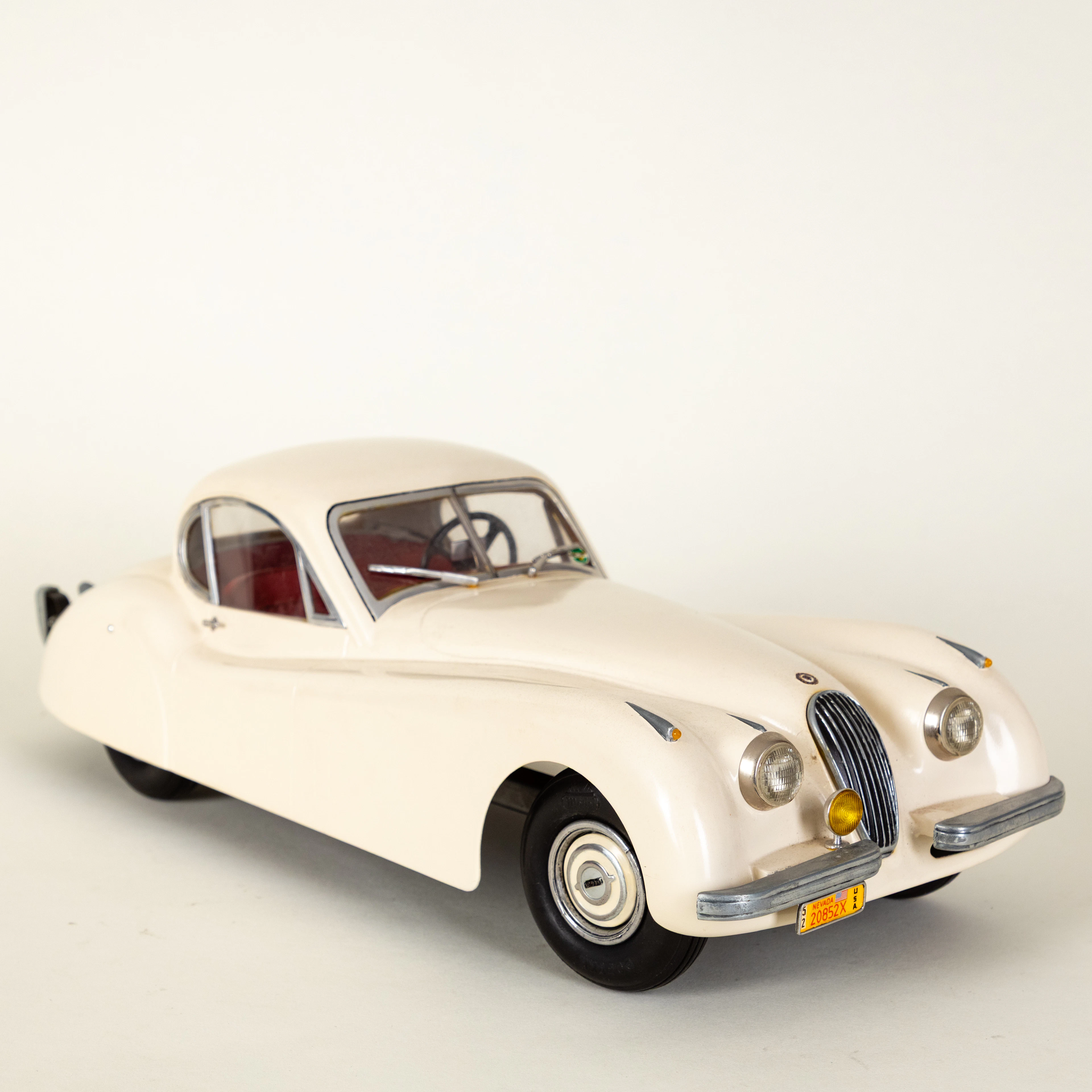 DOEPKE MODEL TOYS. Jaguar XK120, Ohio, USA, 1950er Jahre.