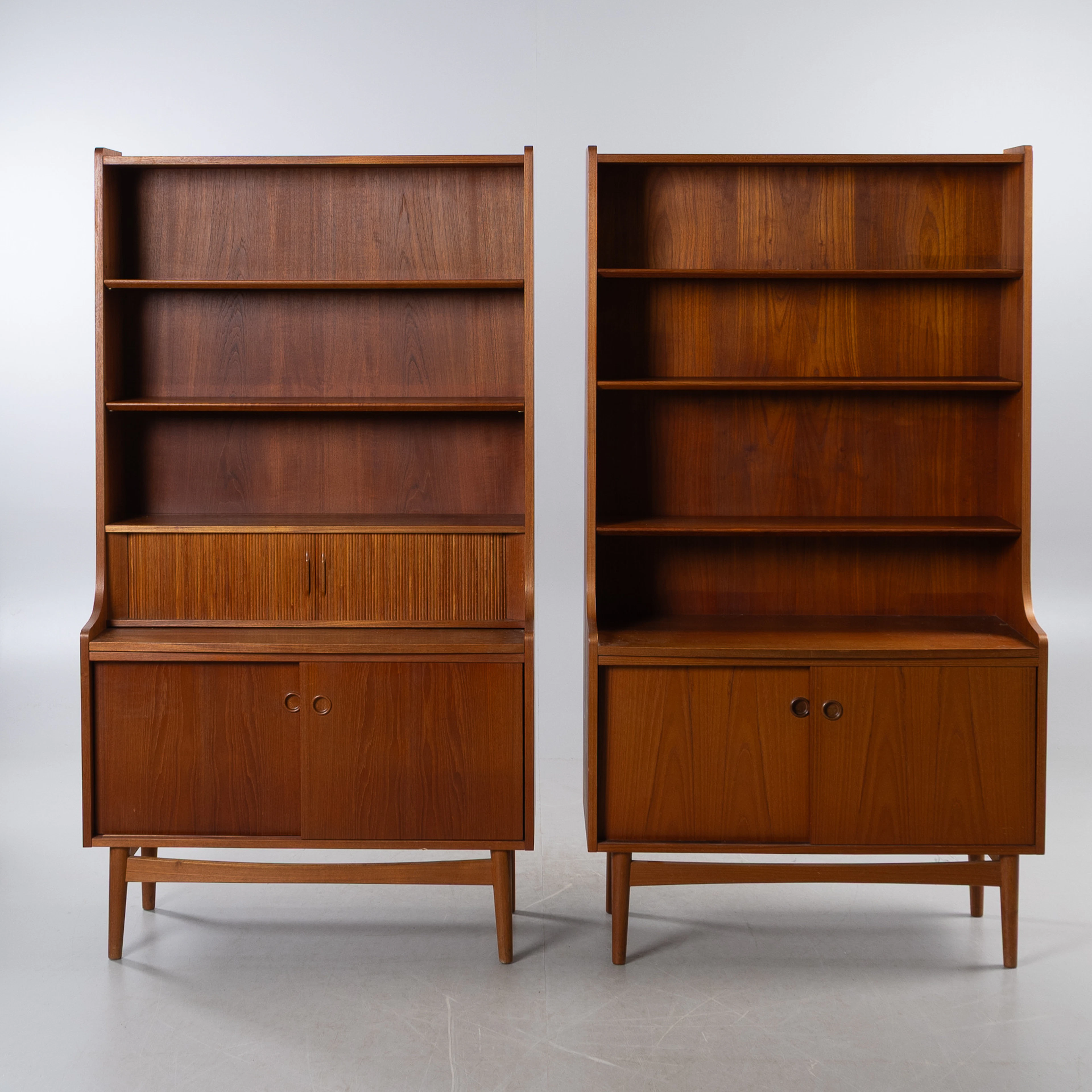 JOHANNES SORTH. ”Bornholmerreolen”, bokhyllor, 2 stycken, teak, Bornholms