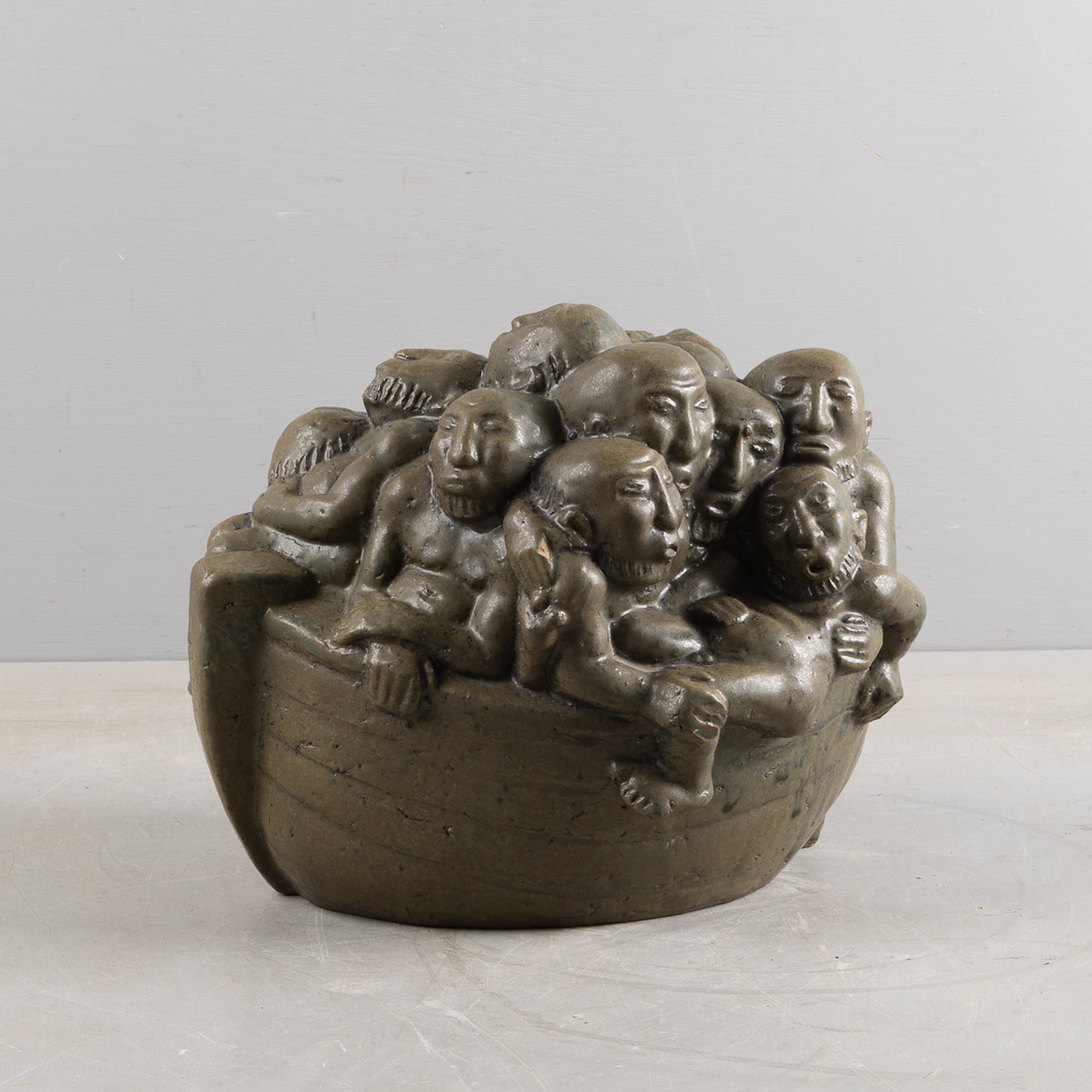 ÅKE HOLM. "Jona kastas i havet", skulptur, glaserad stengods, Höganäs