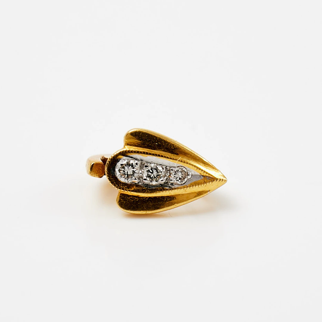 UPPHÄNG, 18 k guld, dekor av briljantslipade diamanter.