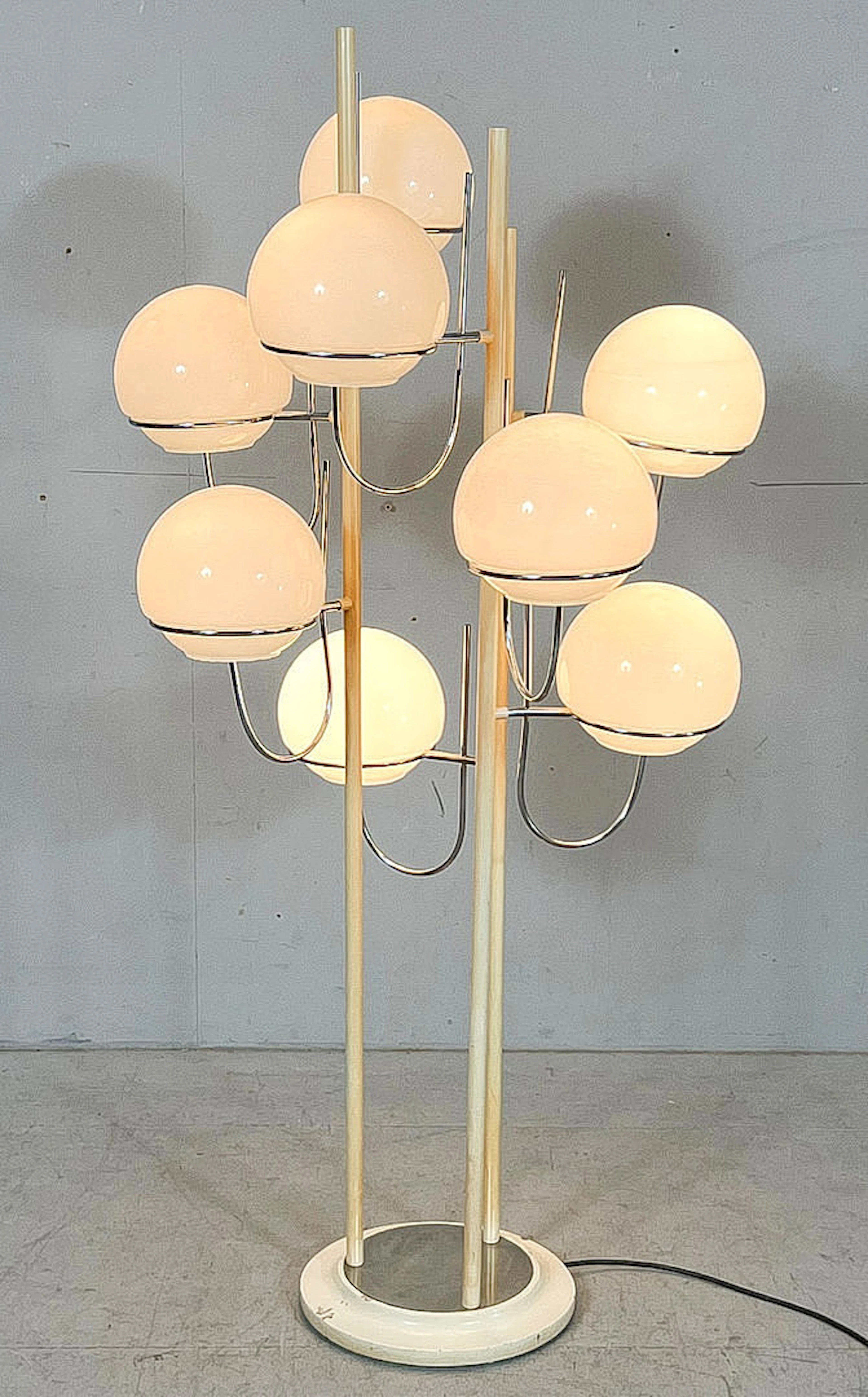 Mid Century Stehleuchte/Stehlampe von Gino Sarfatti, Italien, 1960er Jahre.