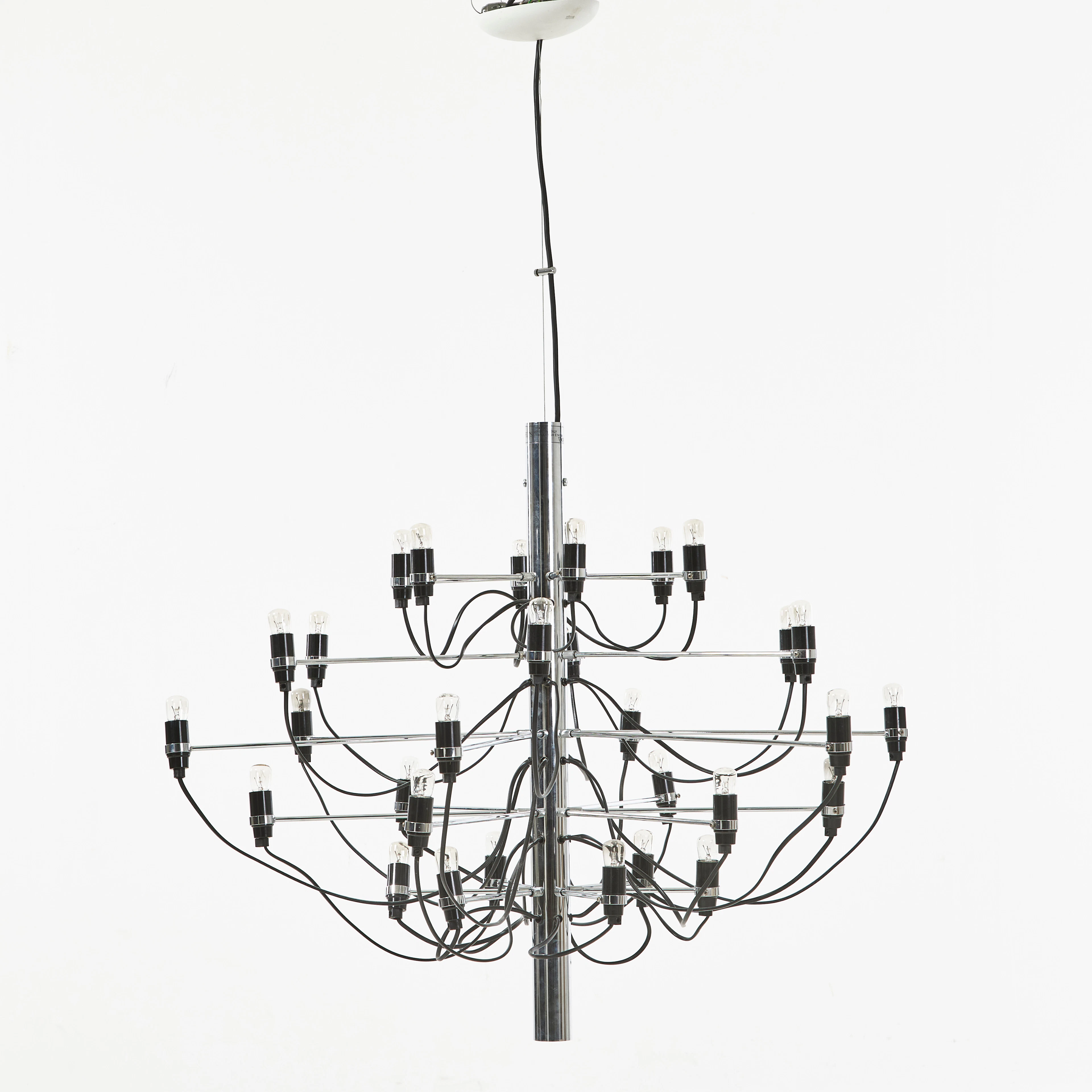GINO SARFATTI. "2097/30", takarmatur, Flos, formgivningsår 1958.
