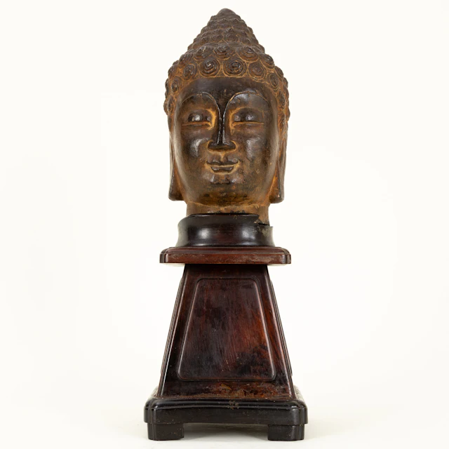 Buddha-Kopf, China, wohl Ming-Dynastie.