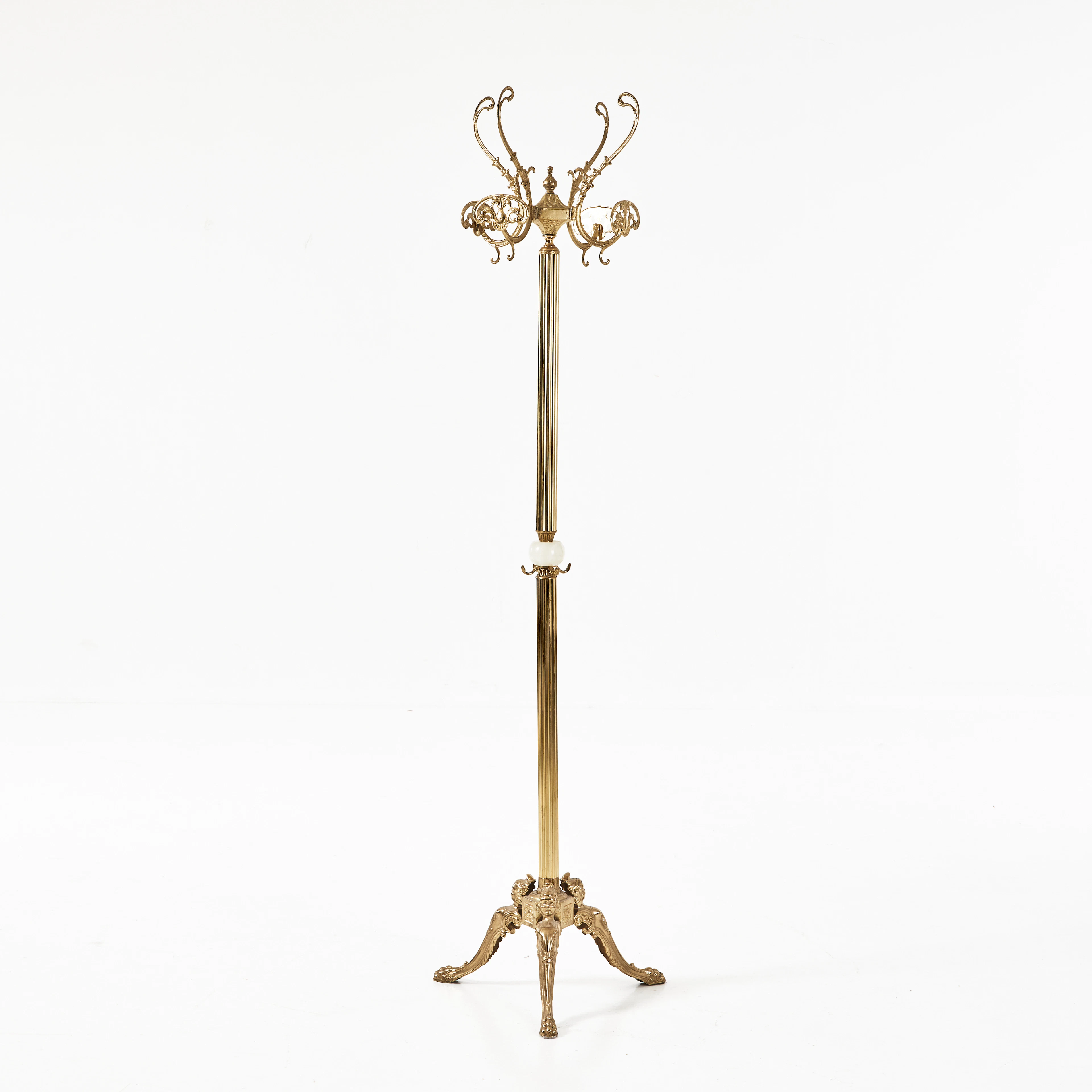 TAMBURMAJOR, 1900-talets senare del, mässing, dekordel i alabaster.