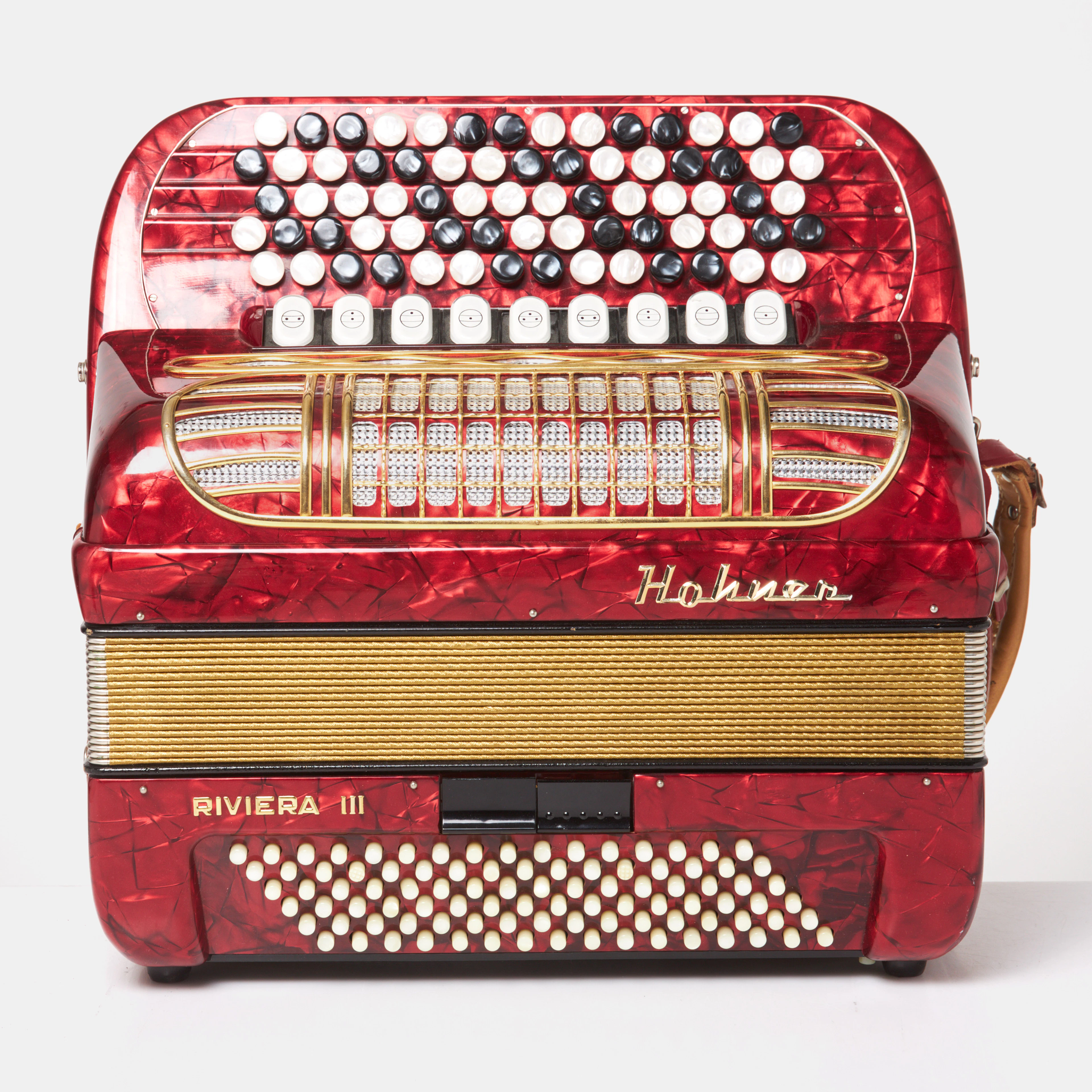 DRAGSPEL, Hohner "Riviera III", 72 knappar, 96 baser, 9/2, made in Switzerland.