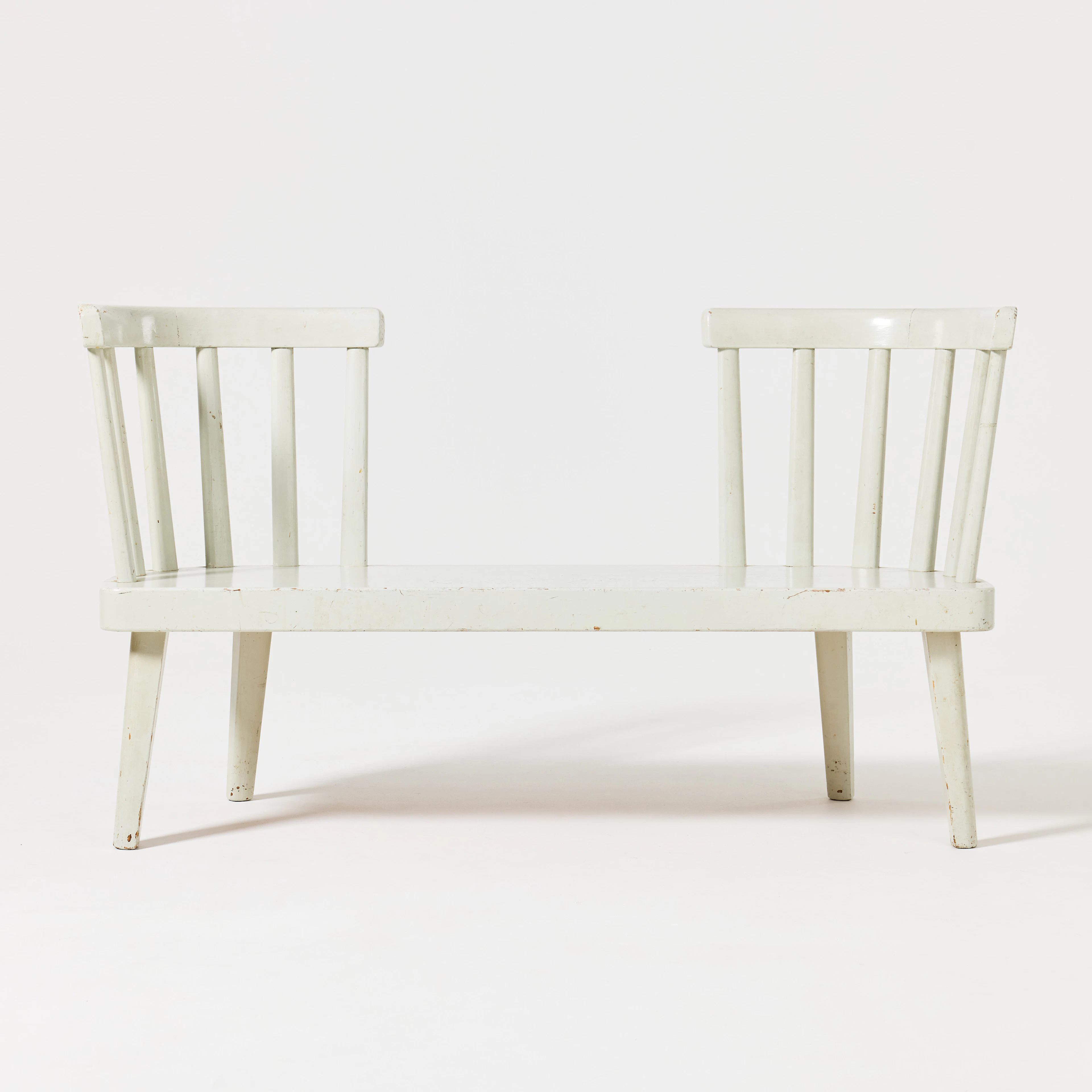 AXEL EINAR HJORTH. "Utö", Soffa, modellen formgiven 1932, furu med