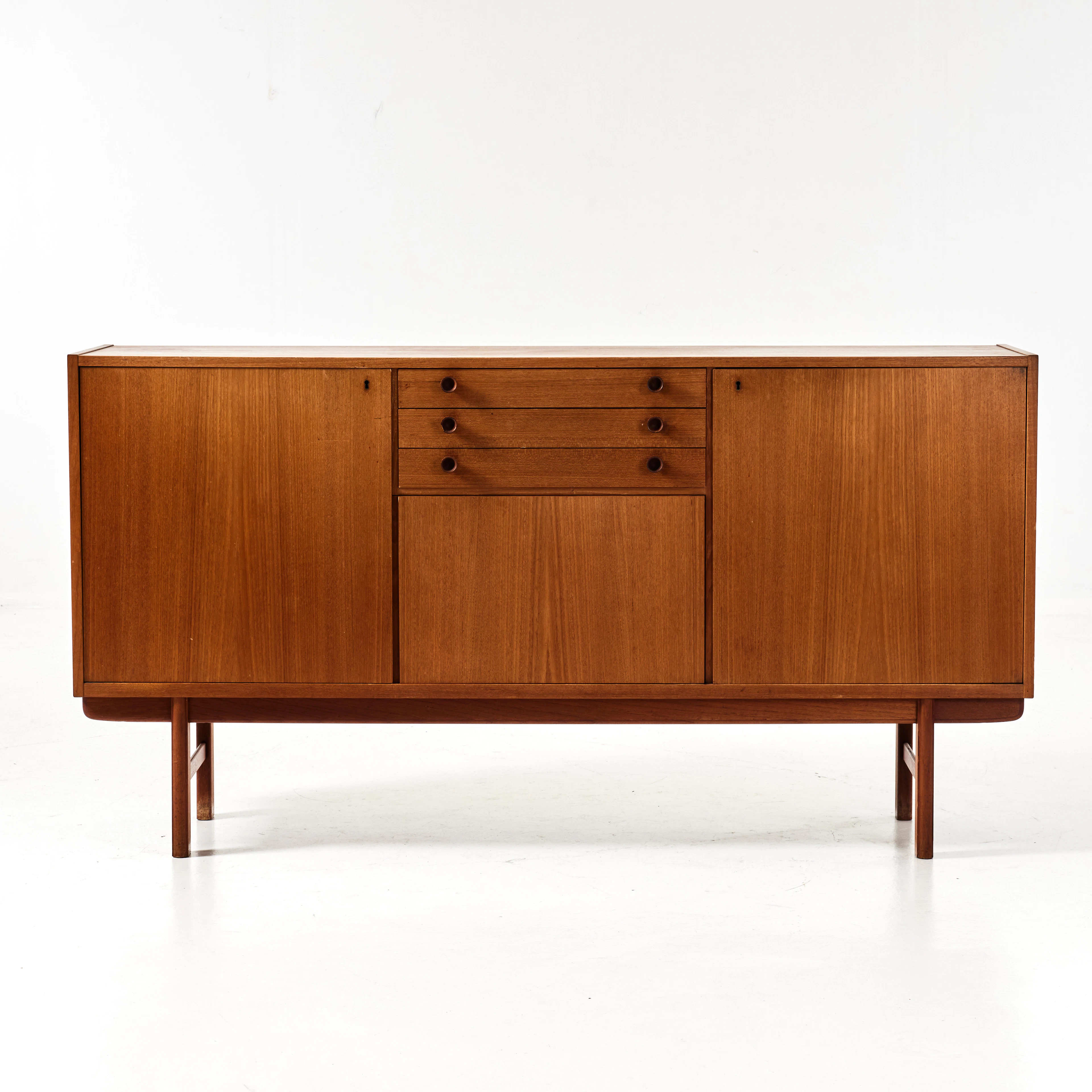 SIDEBOARD, fanérat i teak, 1960-tal.
