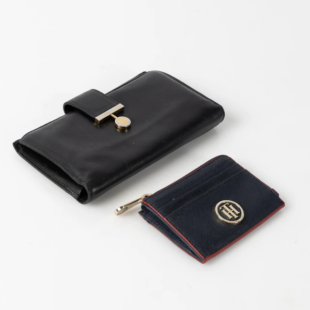 SVENSKT TENN, Plånbok läder samt TOMMY HILFIGER plånbok.
