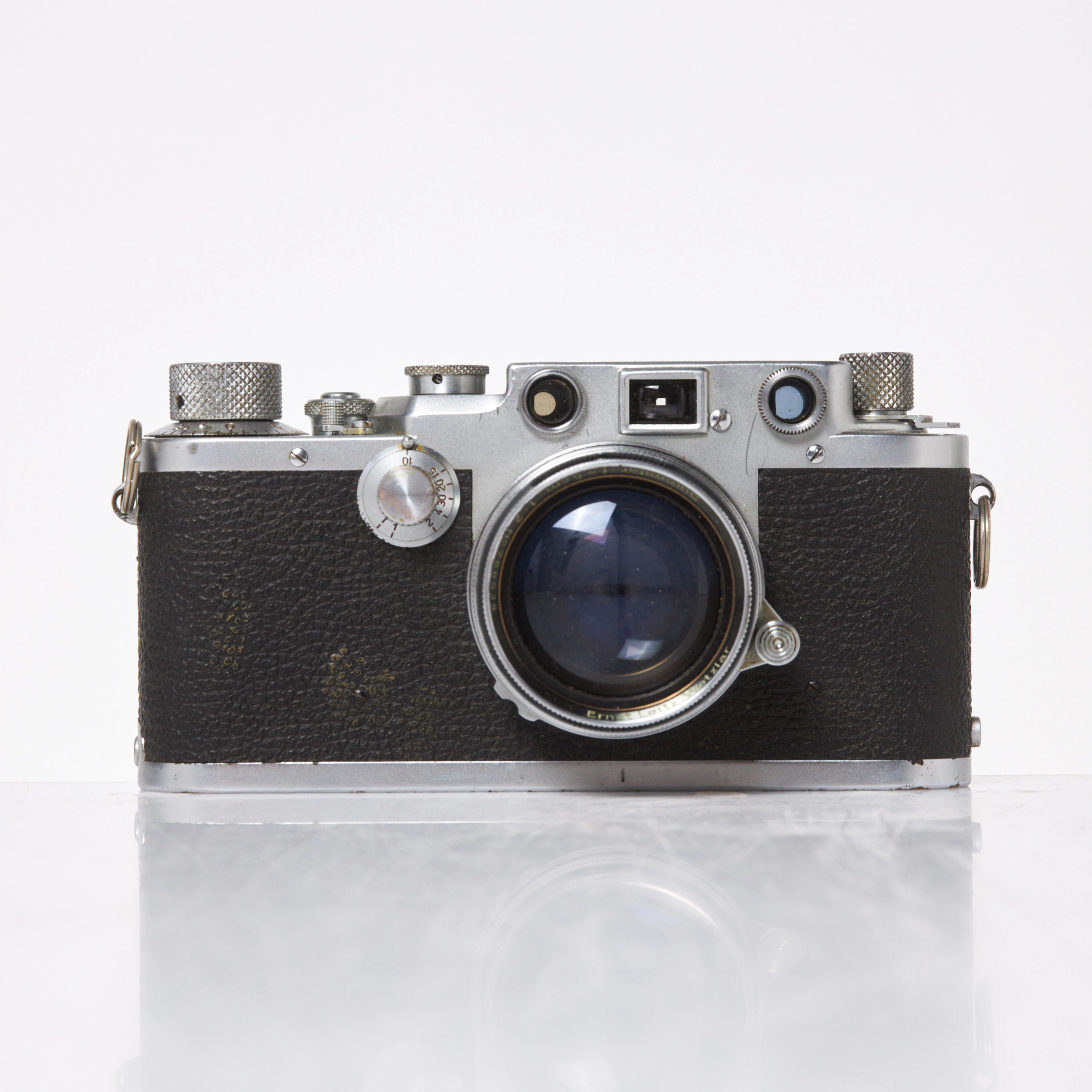 LEICA. kamera, IIIF, no. 524955, originallins, i läderväska.