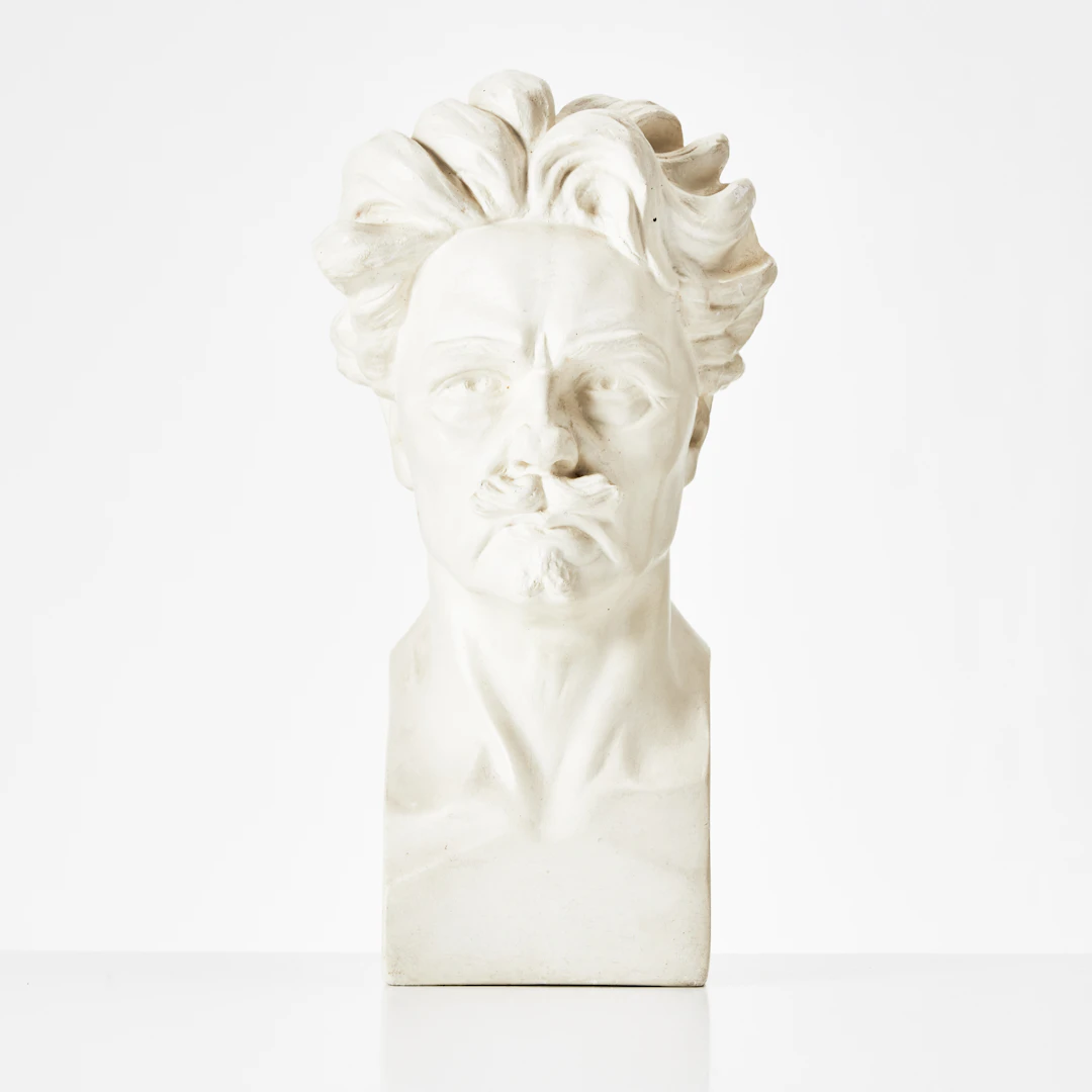CARL ELDH. EFTER. Byst föreställande August Strindberg, gips.