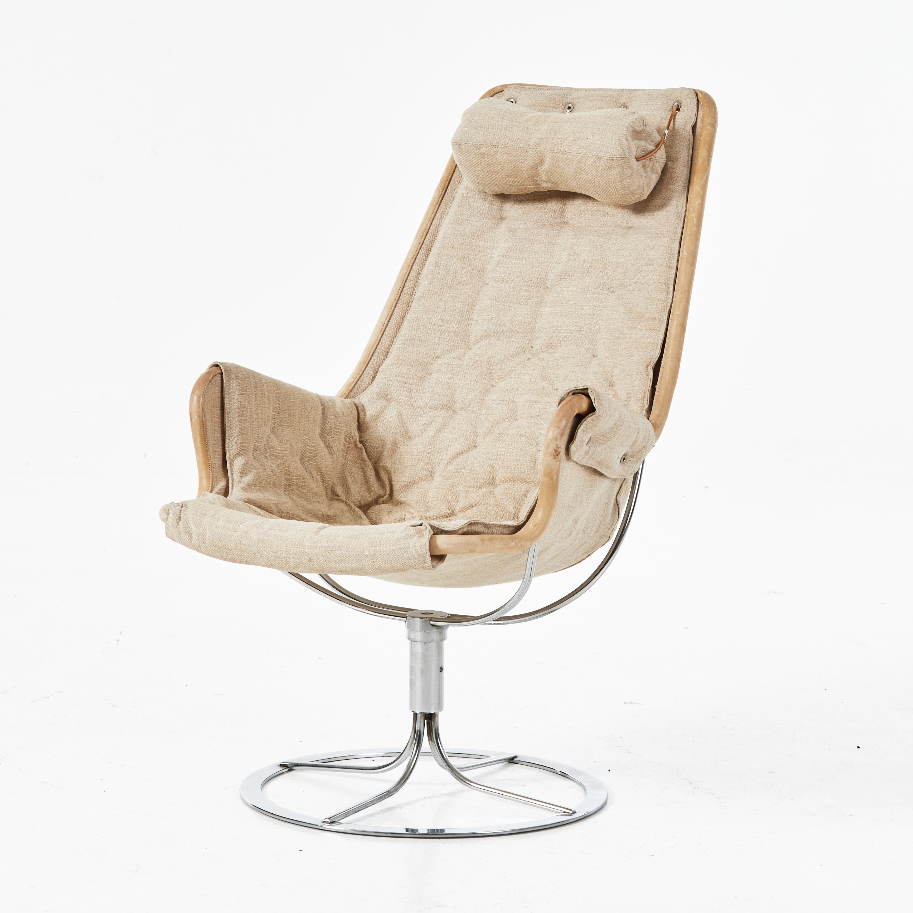 BRUNO MATHSSON. "Jetson", fåtölj, möbeln formgavs under åren 1966-69.
