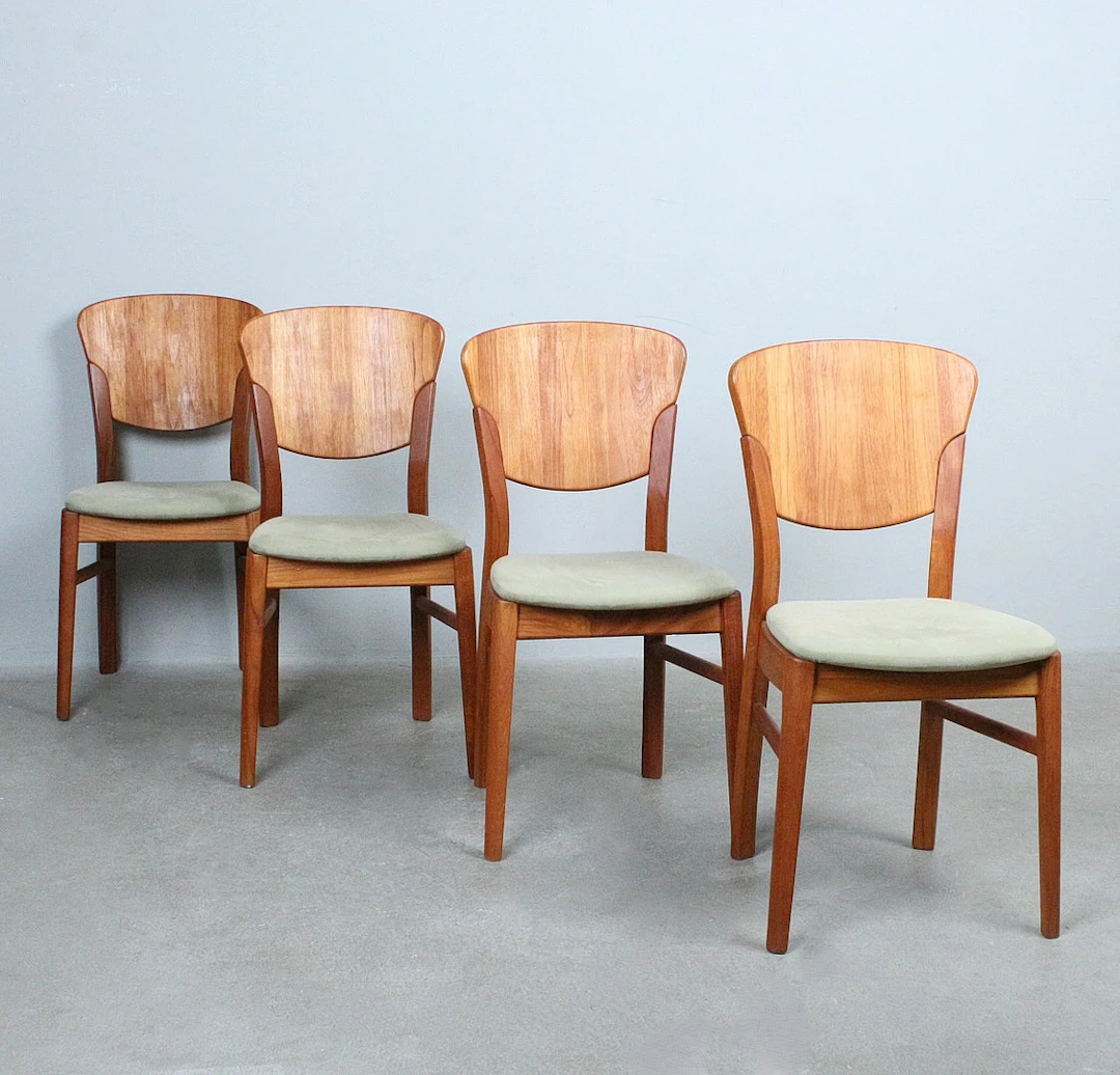 GLOSTRUP. Set Stühle / Esszimmerstühle, Teak, Dänemark, 1960er Jahre.