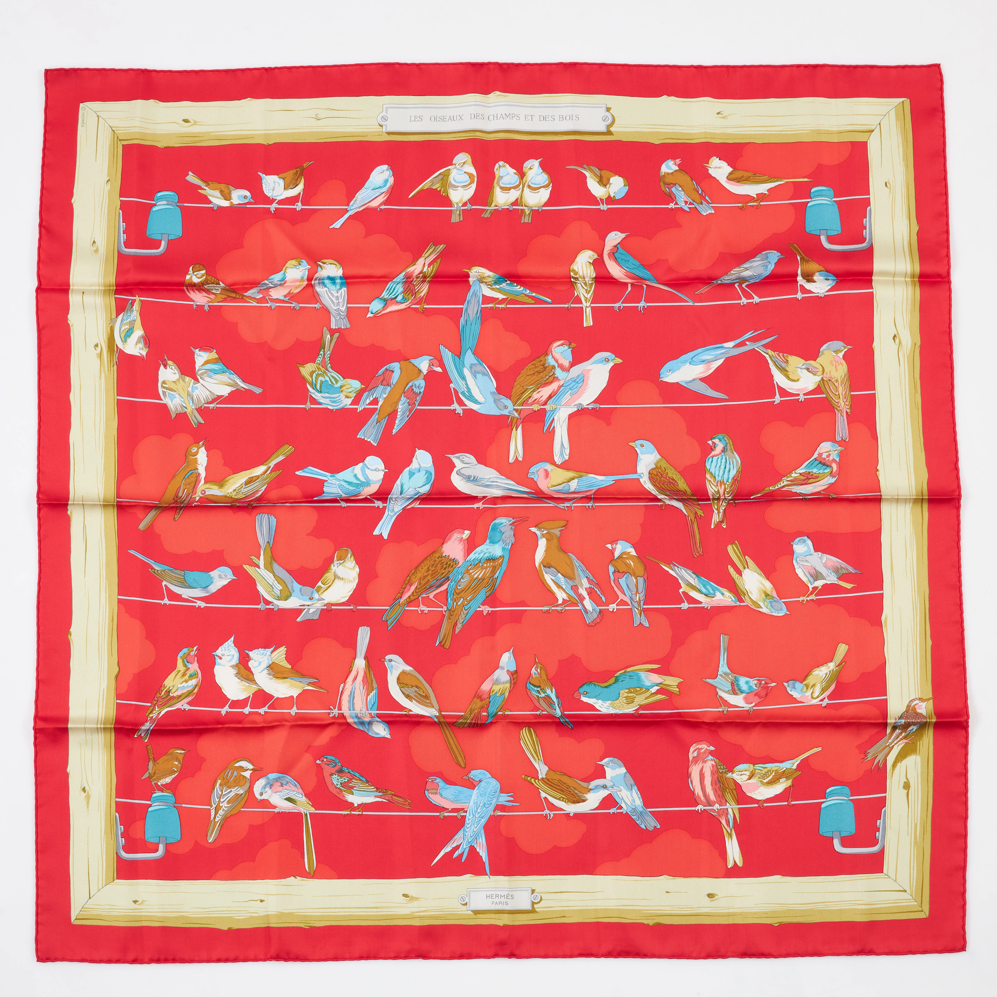 HERMÉS. Scarf "Les oiseaux des champs et des bois", siden.