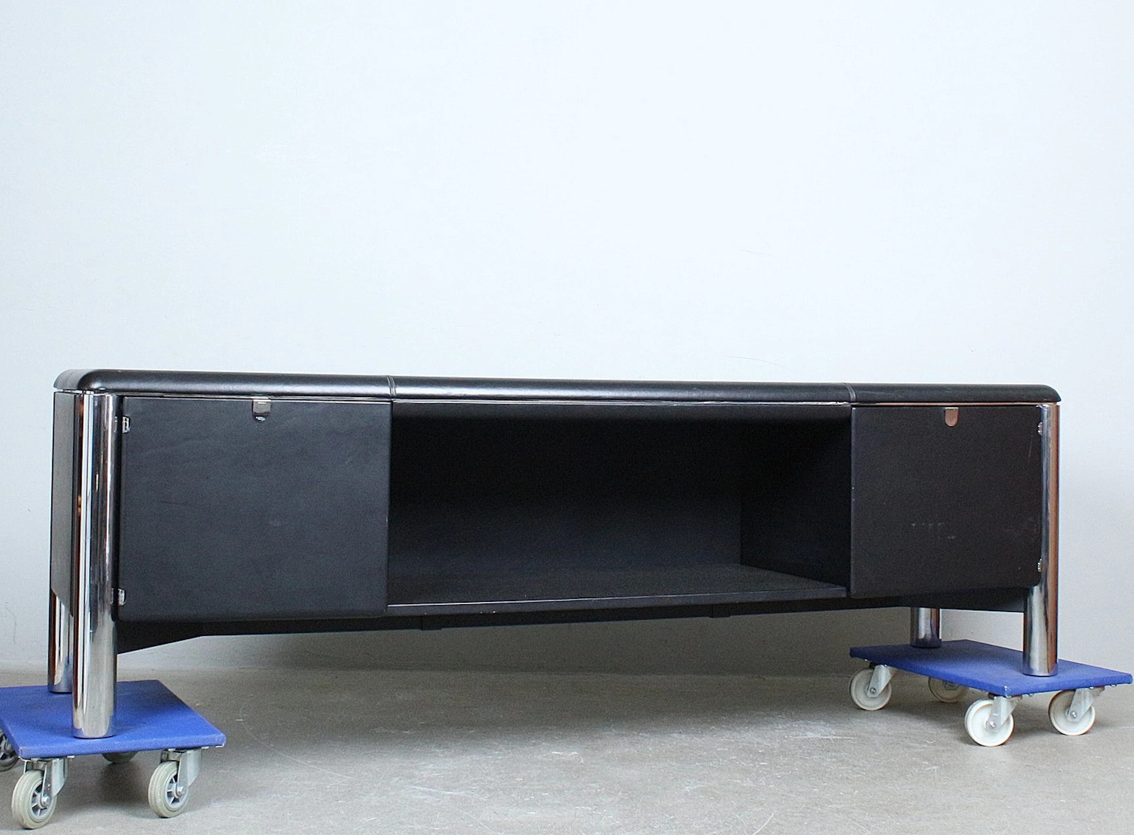 CHARLES PFISTER. für Knoll International, Sideboard, 1980er Jahre.