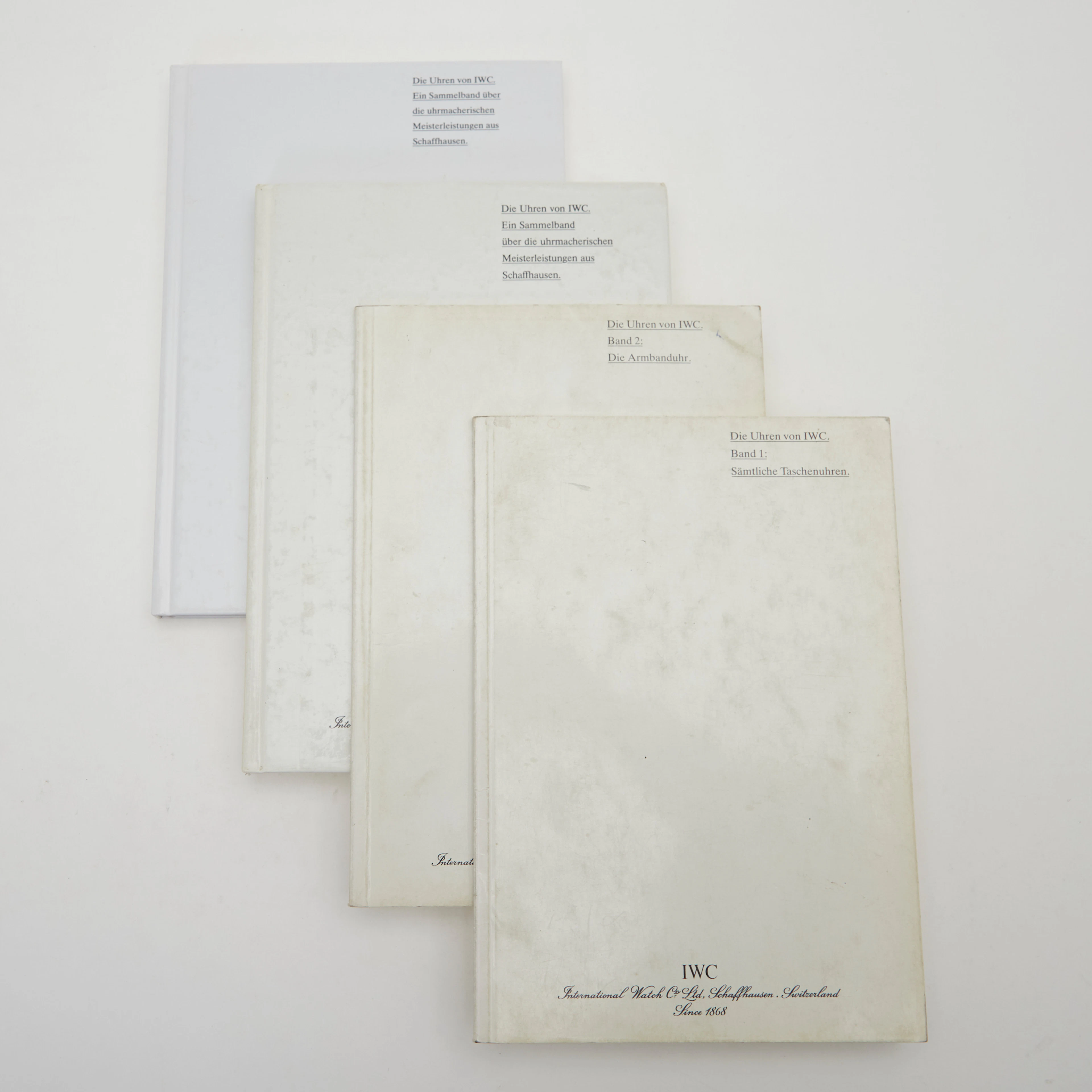 IWC. Konvolut Sammelbände, 'Die Uhren von IWC', 1982-1997, Schaffhausen