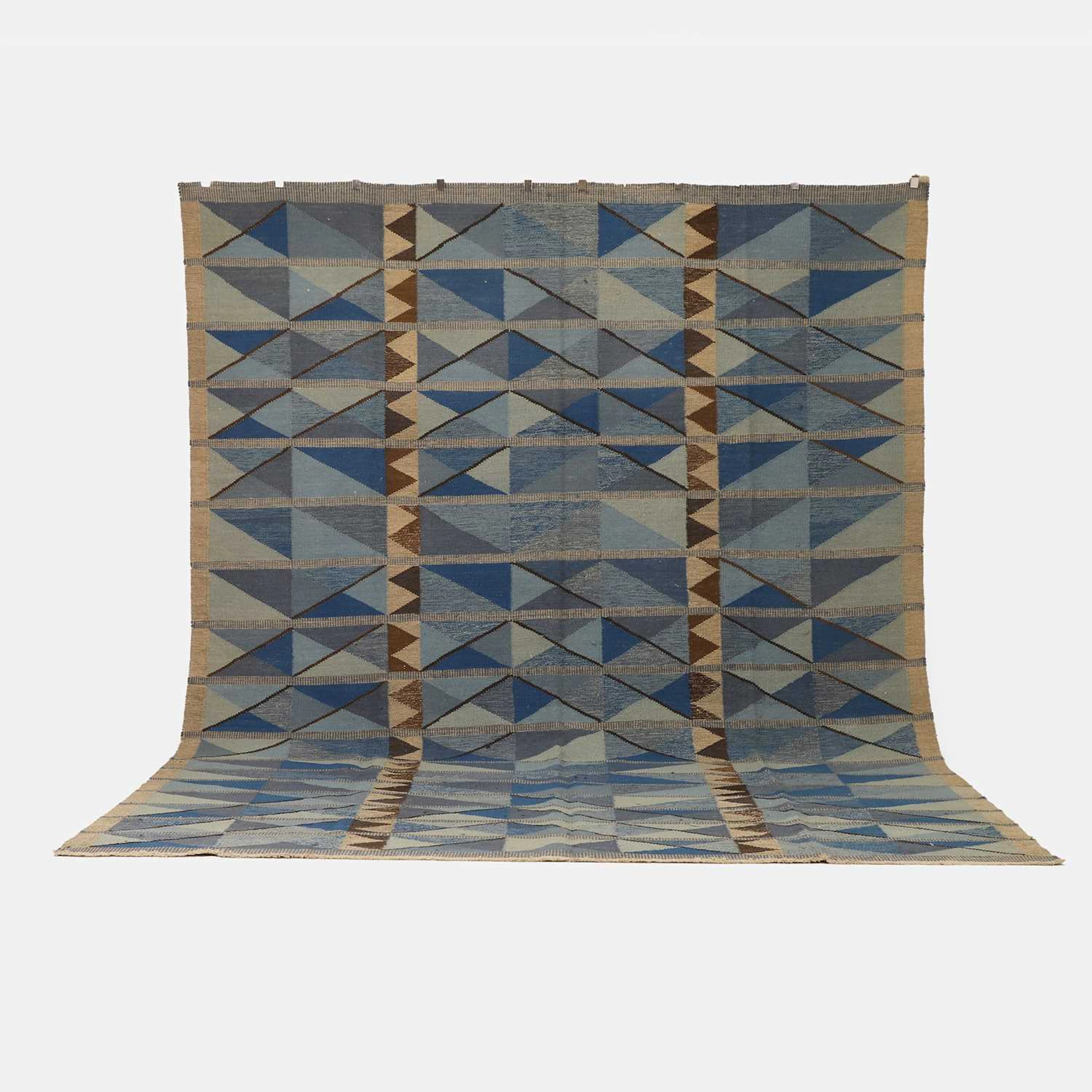 Mid-century Scandinavian-inspired a flat-weave kilim