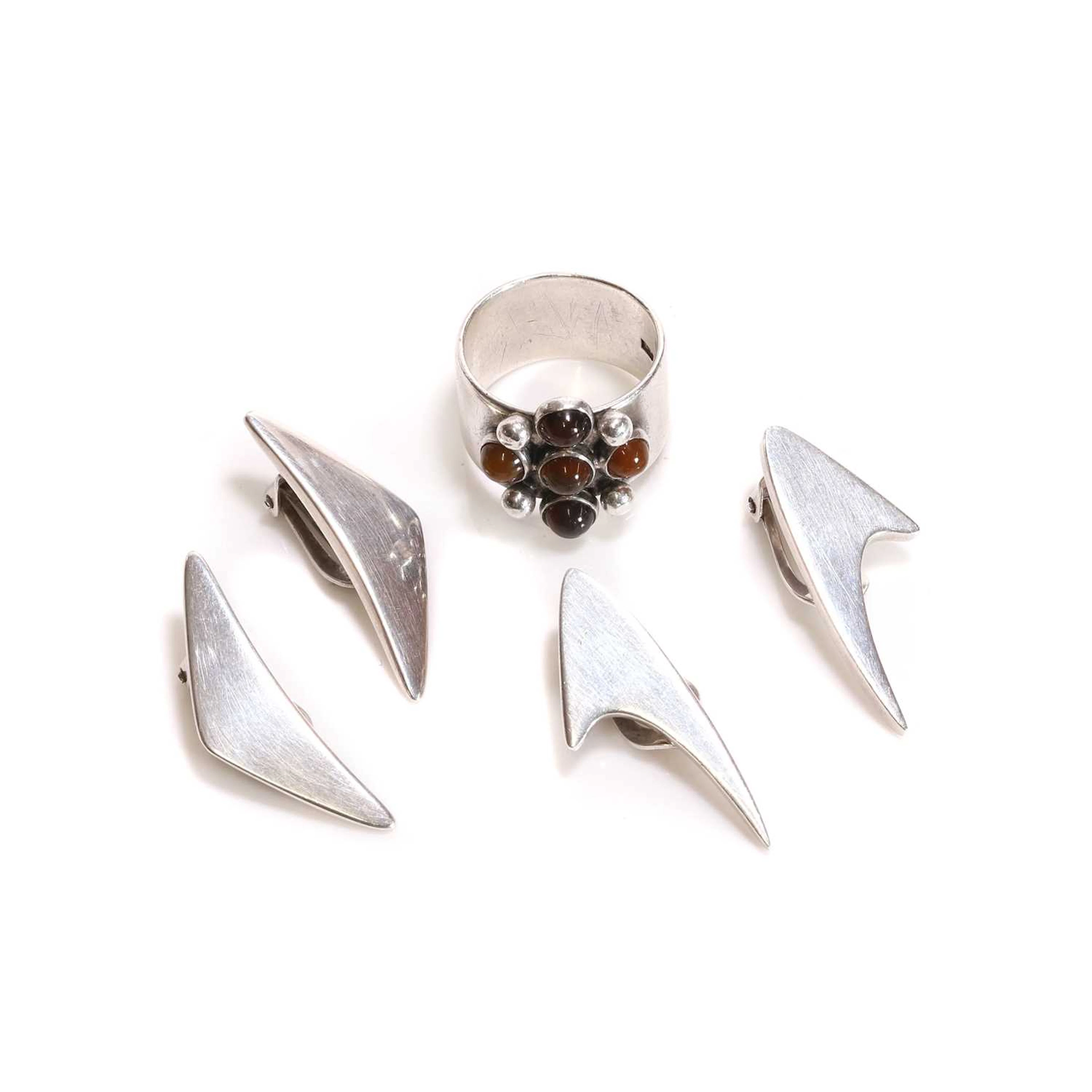 A collection of Scandinavian silver jewellery