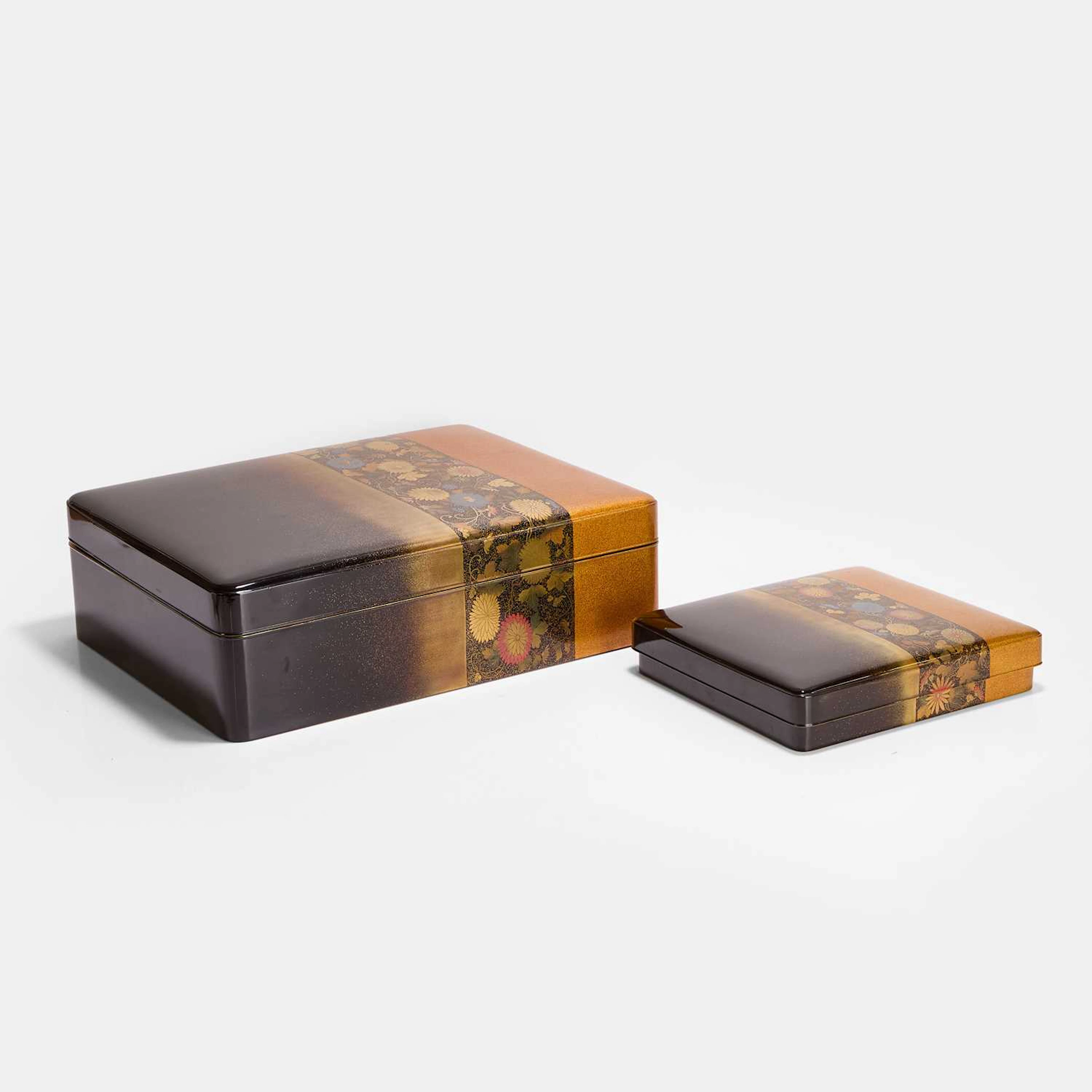 A Japanese matching set of suzuribako (writing box) and ryōshibako
