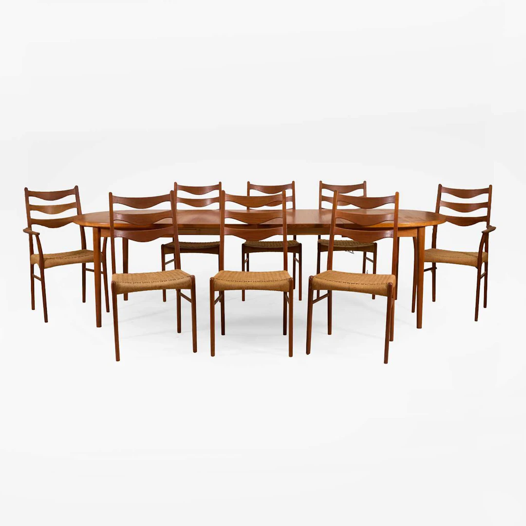 Arne Wahl Iversen (Danish, 1927-2016) for Glyngøre Stolefabrik a dining suite