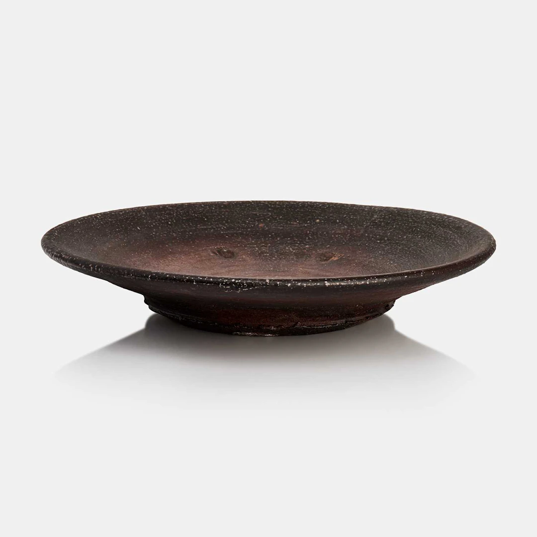 ▲ Svend Bayer (Danish-British, b.1946) a plate