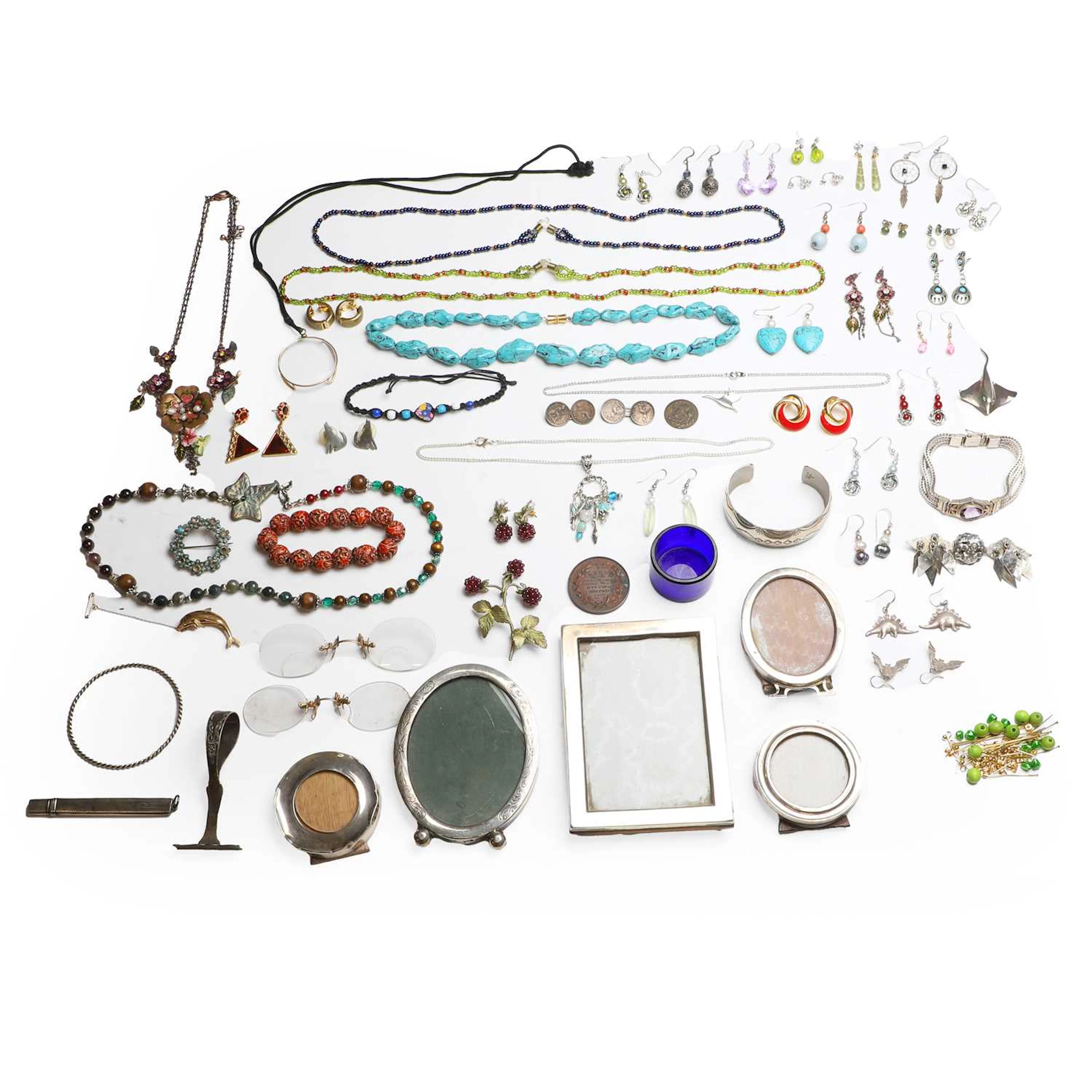A collection of gold, silver and costume jewellery