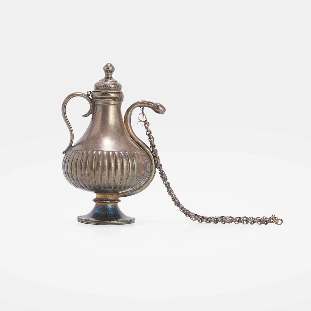 An Indian silver wine or spirit flask 19th century, Northern India, Rajasthan