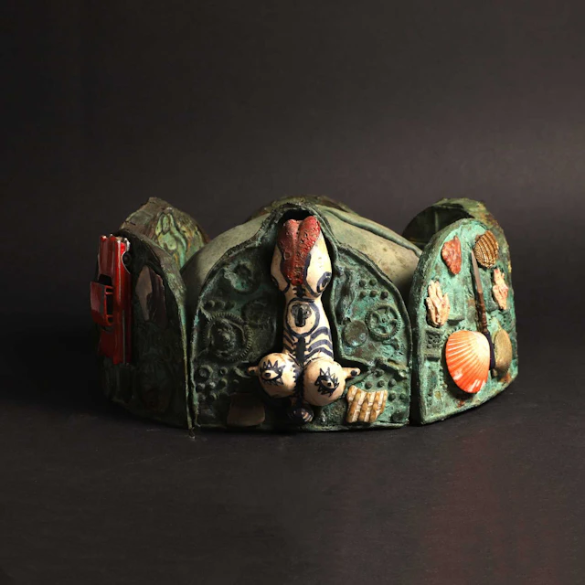 ▲ Sir Grayson Perry RA (British, b.1960) 'The Crown of Penii', 1982