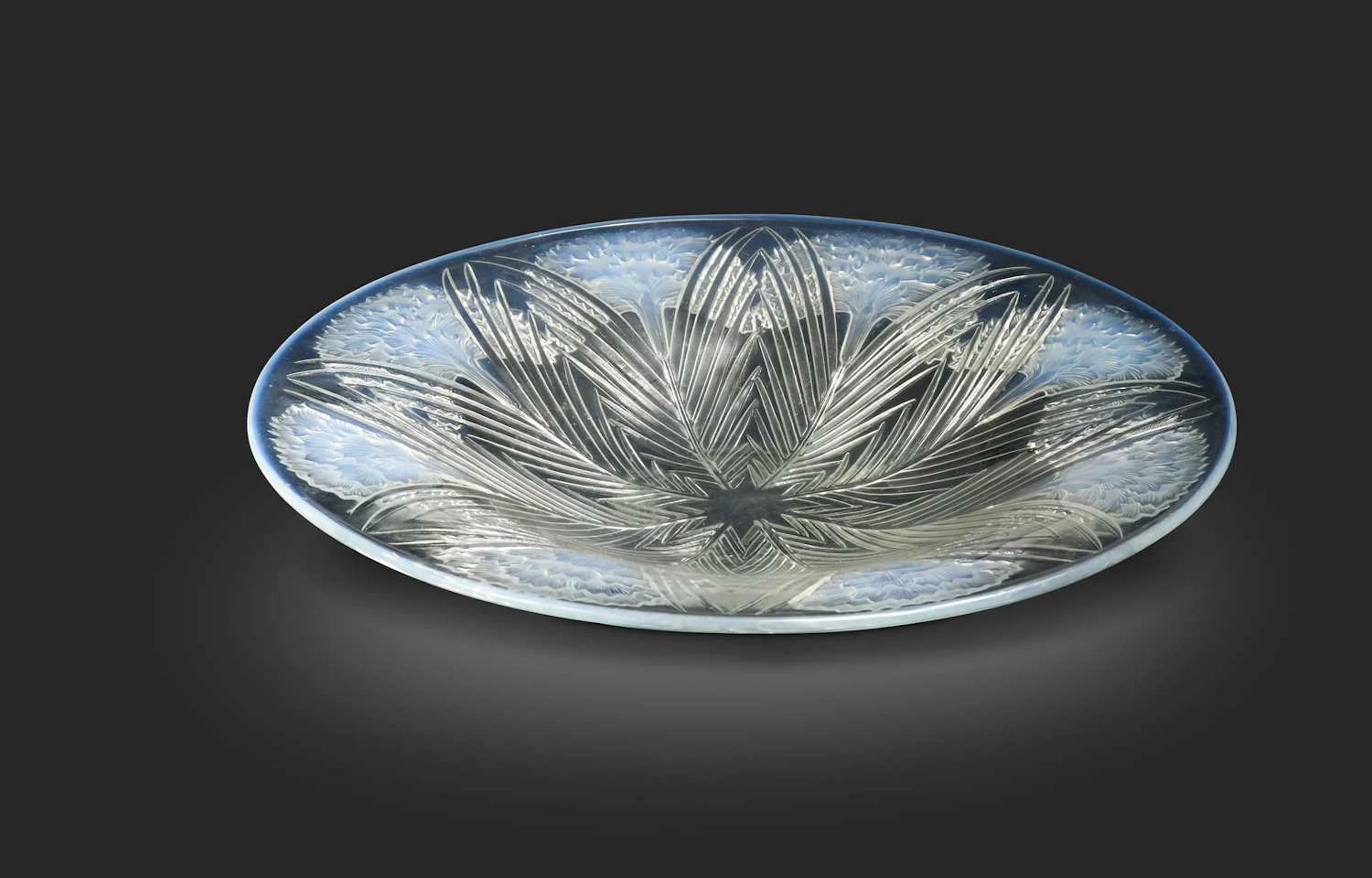 René Lalique (French, 1860-1945) an 'Oeillets' bowl, No. 422, designed in 1932