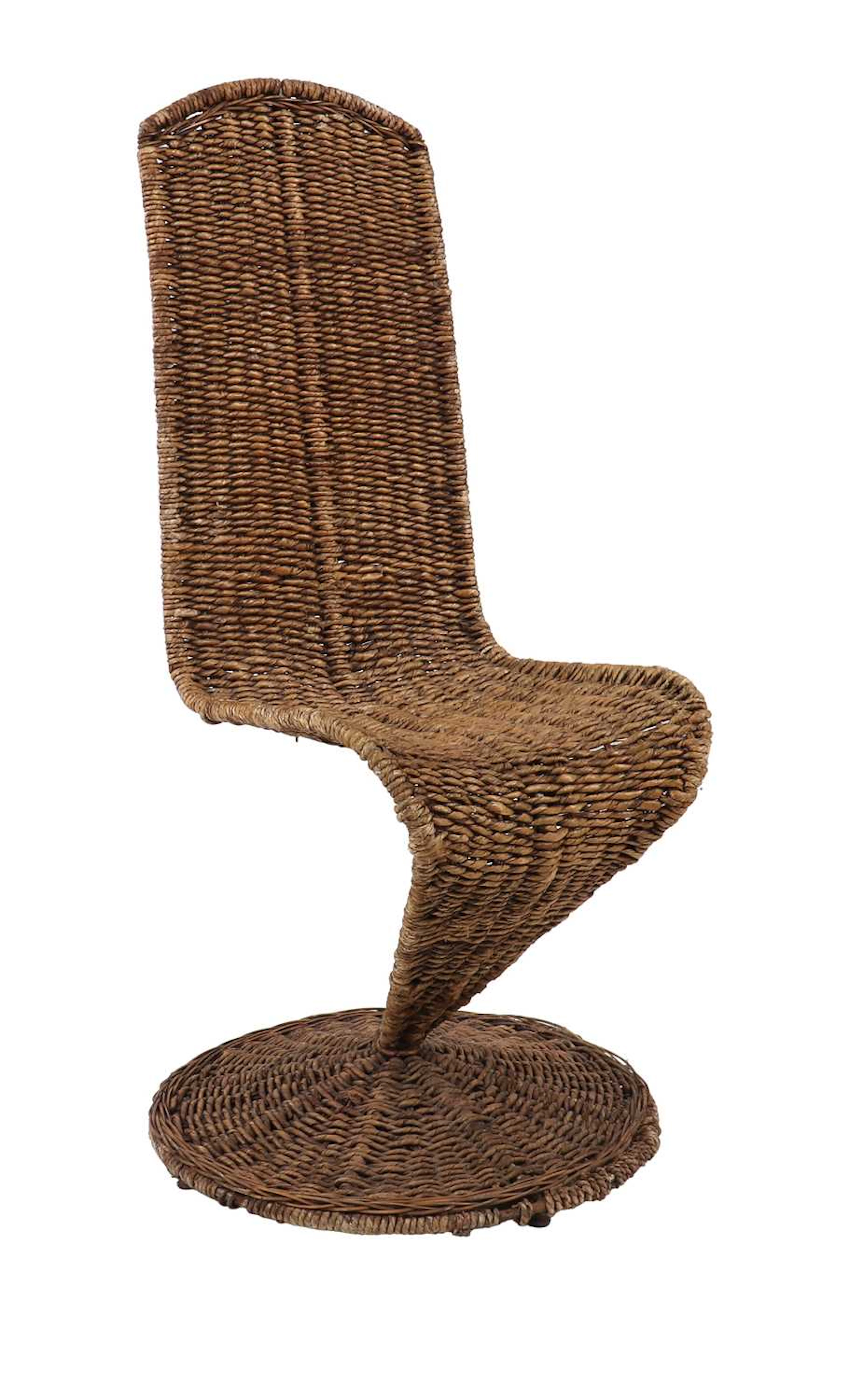 A banana leaf 'S' chair