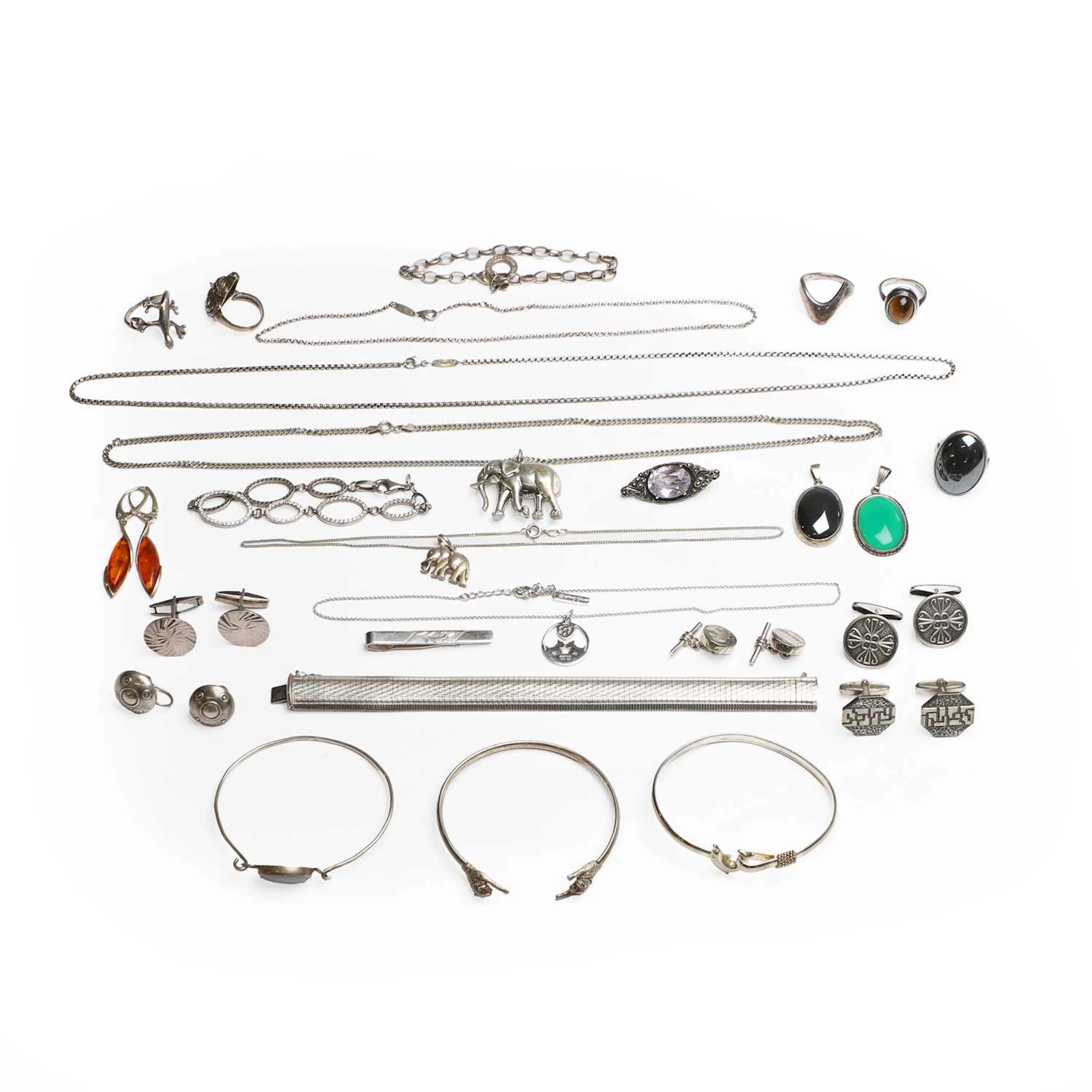 A group of silver jewellery
