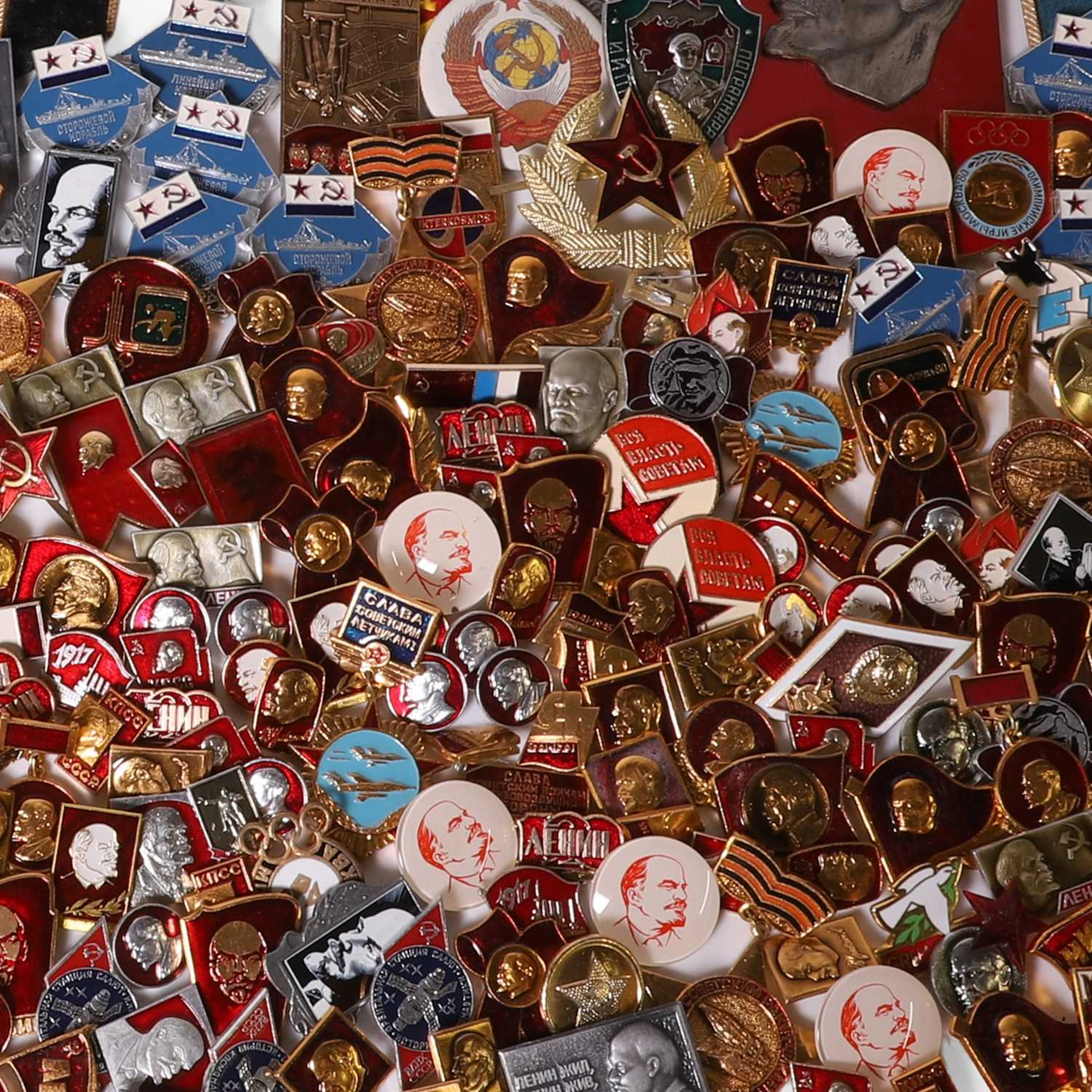 A large collection of Russian badges