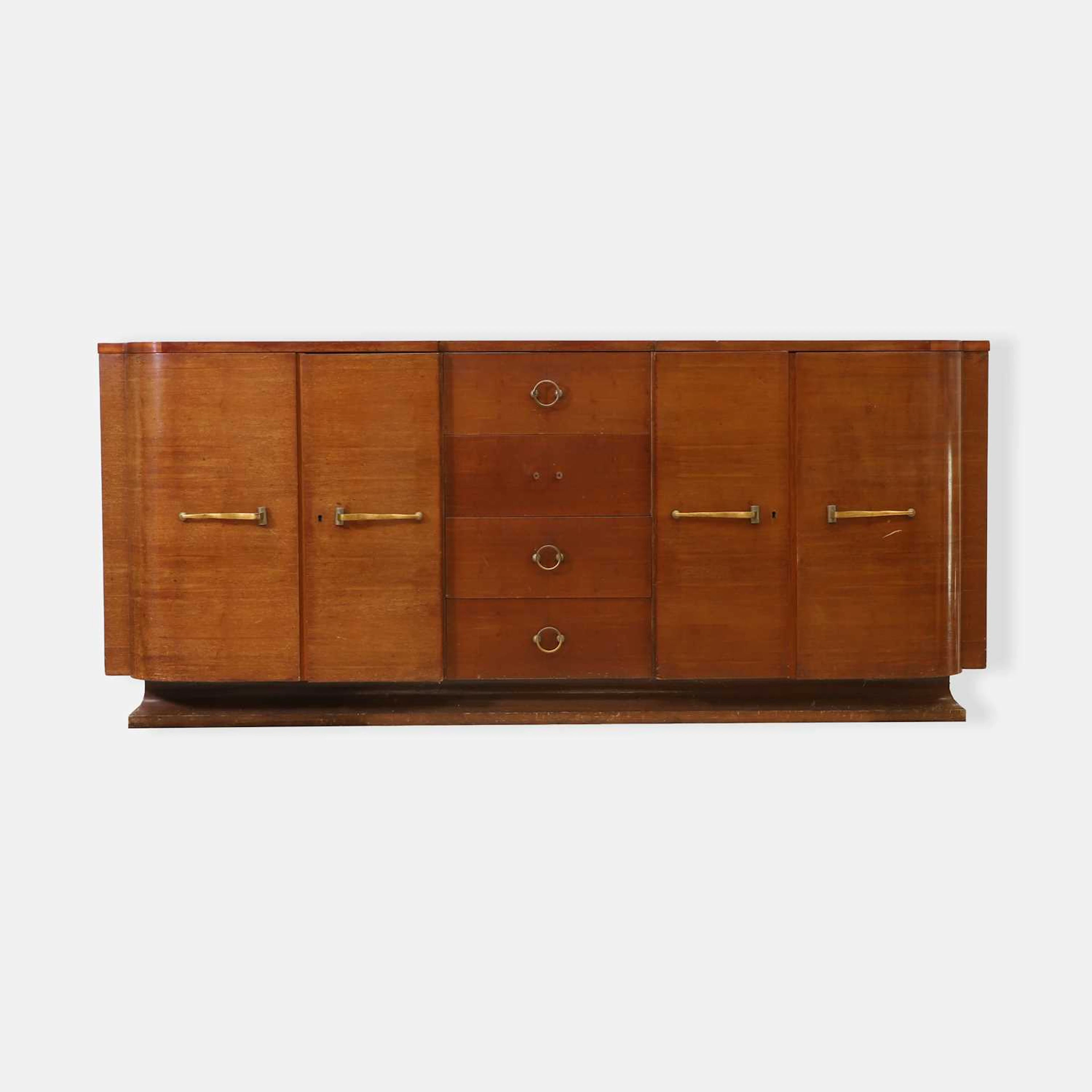 Art Deco a sideboard