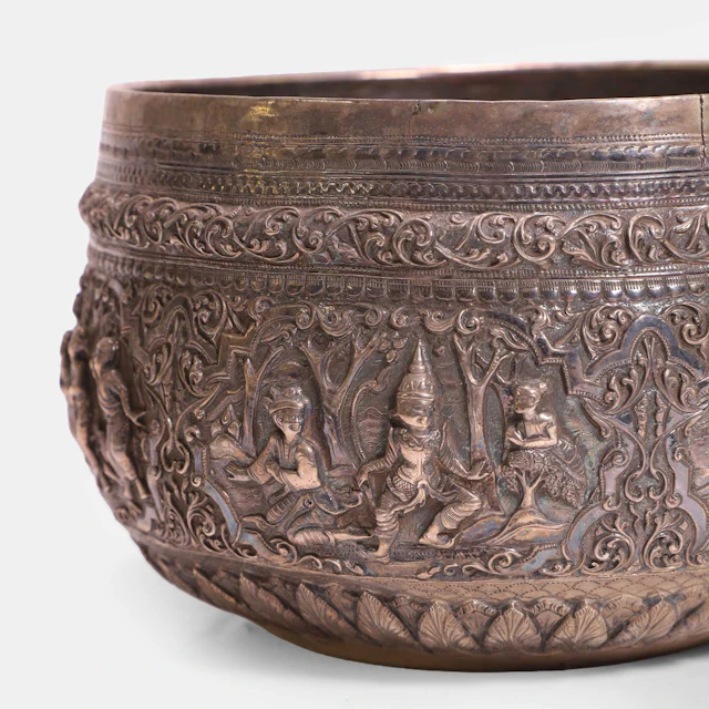 A large Burmese (Myanmar) silver bowl late 19th/early 20th century
