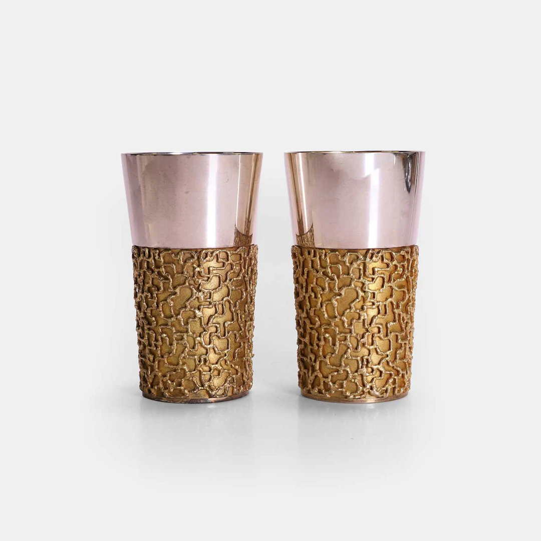 ▲ Stuart Devlin (Australian-British, 1931-2018) a pair of silver and