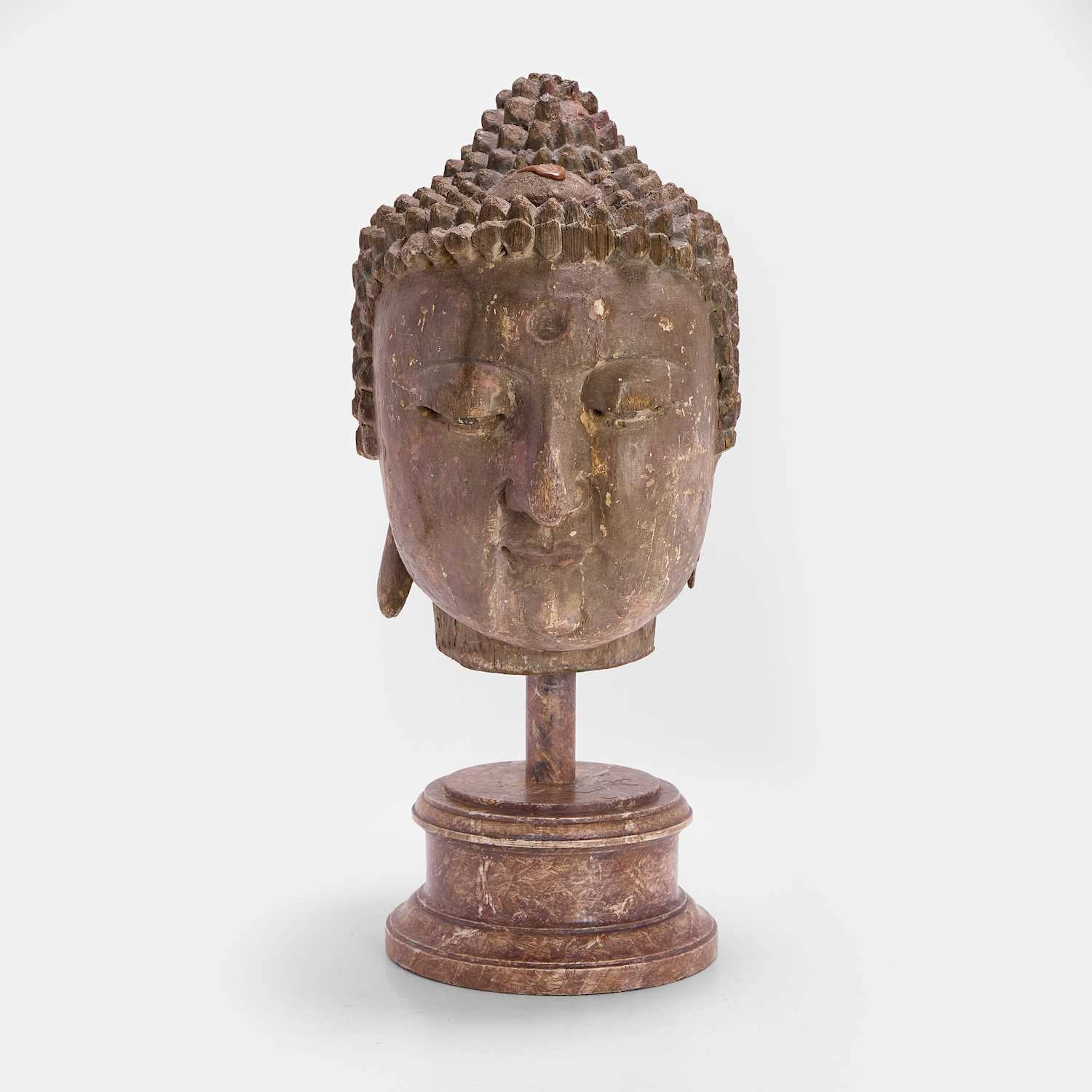 A Chinese wood carving 19th-20th century