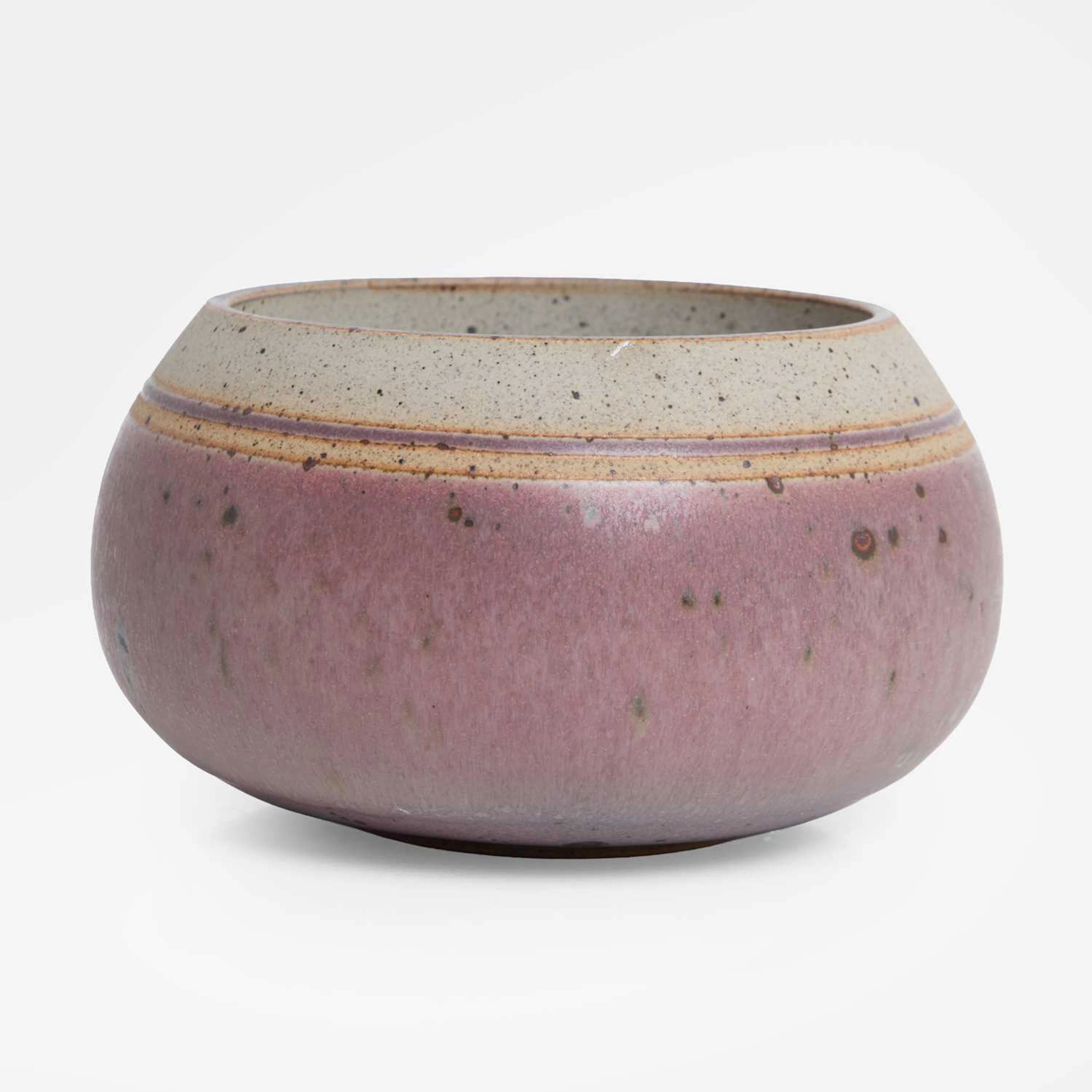 ▲ Ursula Scheid (German, 1932-2008) a bowl