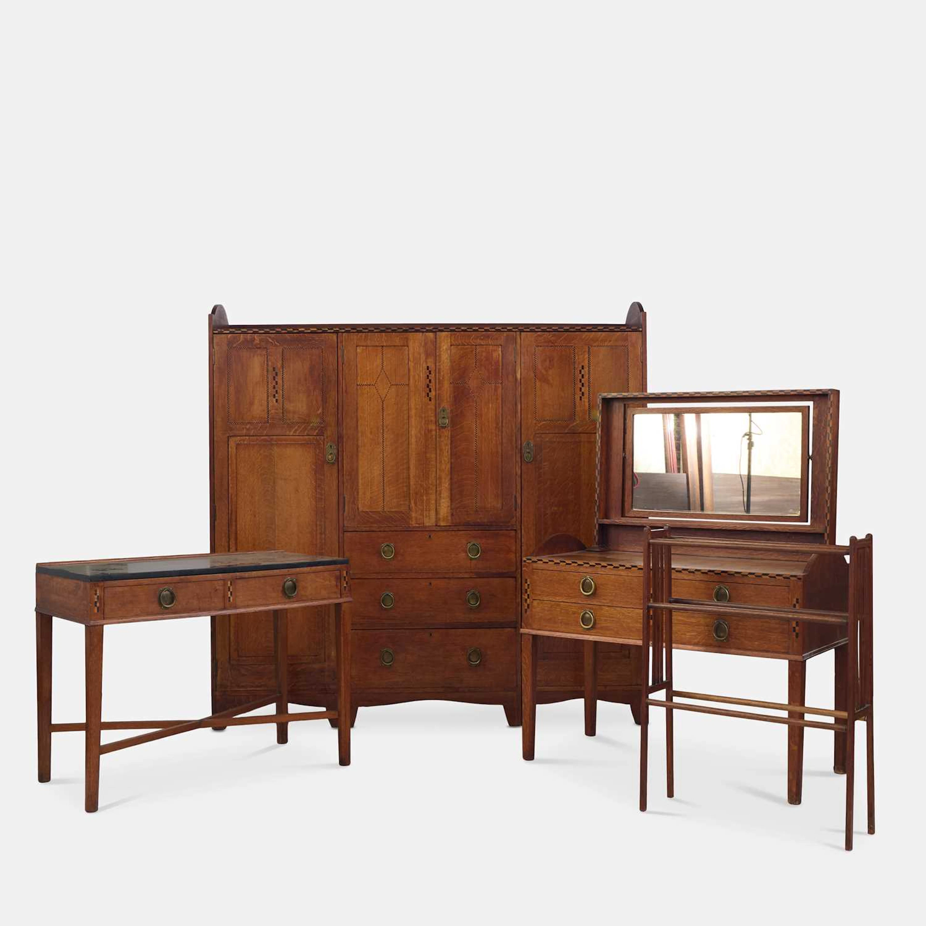 Ambrose Heal (1872-1959) a bedroom suite