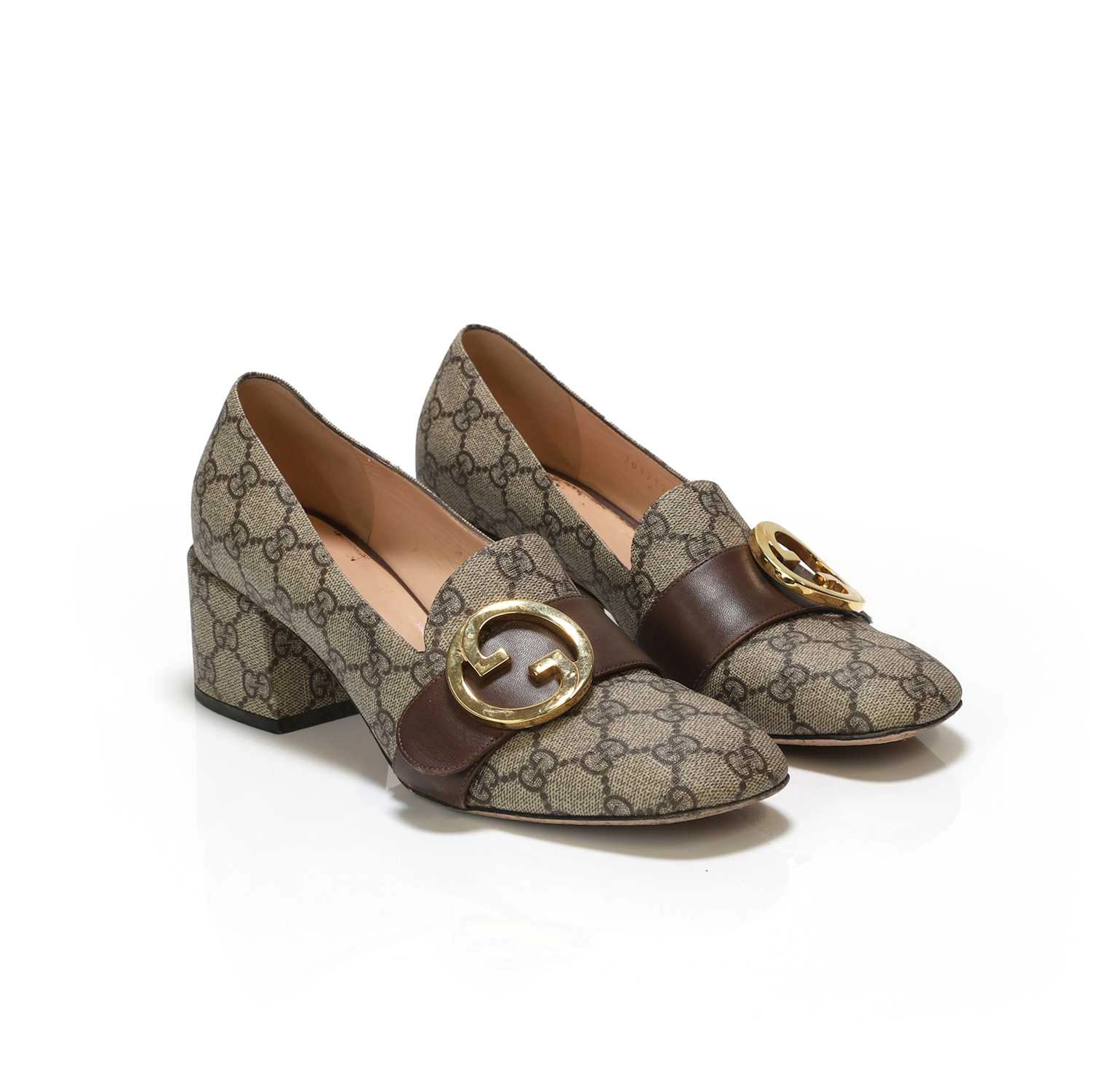 Gucci a pair of 'Blondie' pumps