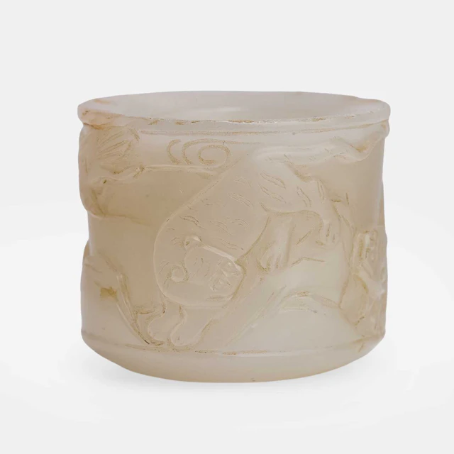 A Chinese jade archer's ring Qing dynasty (1644-1911)