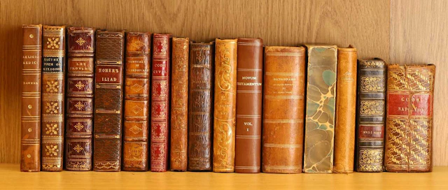 BINDINGS (Pocket Size)- Brantome, Pierre de Bourdeille