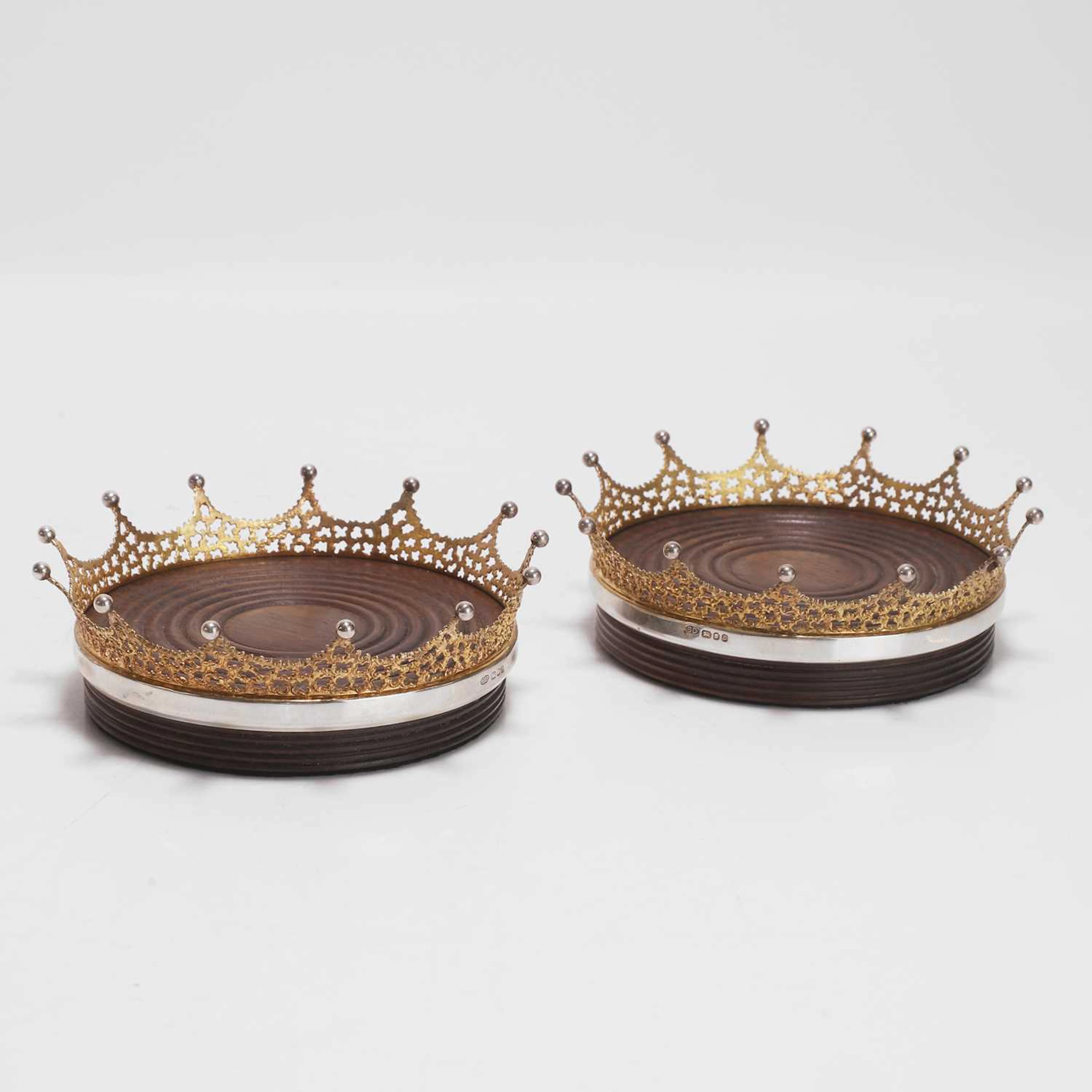 § ▲ Stuart Devlin (Australian-British, 1931-2018) a pair of silver
